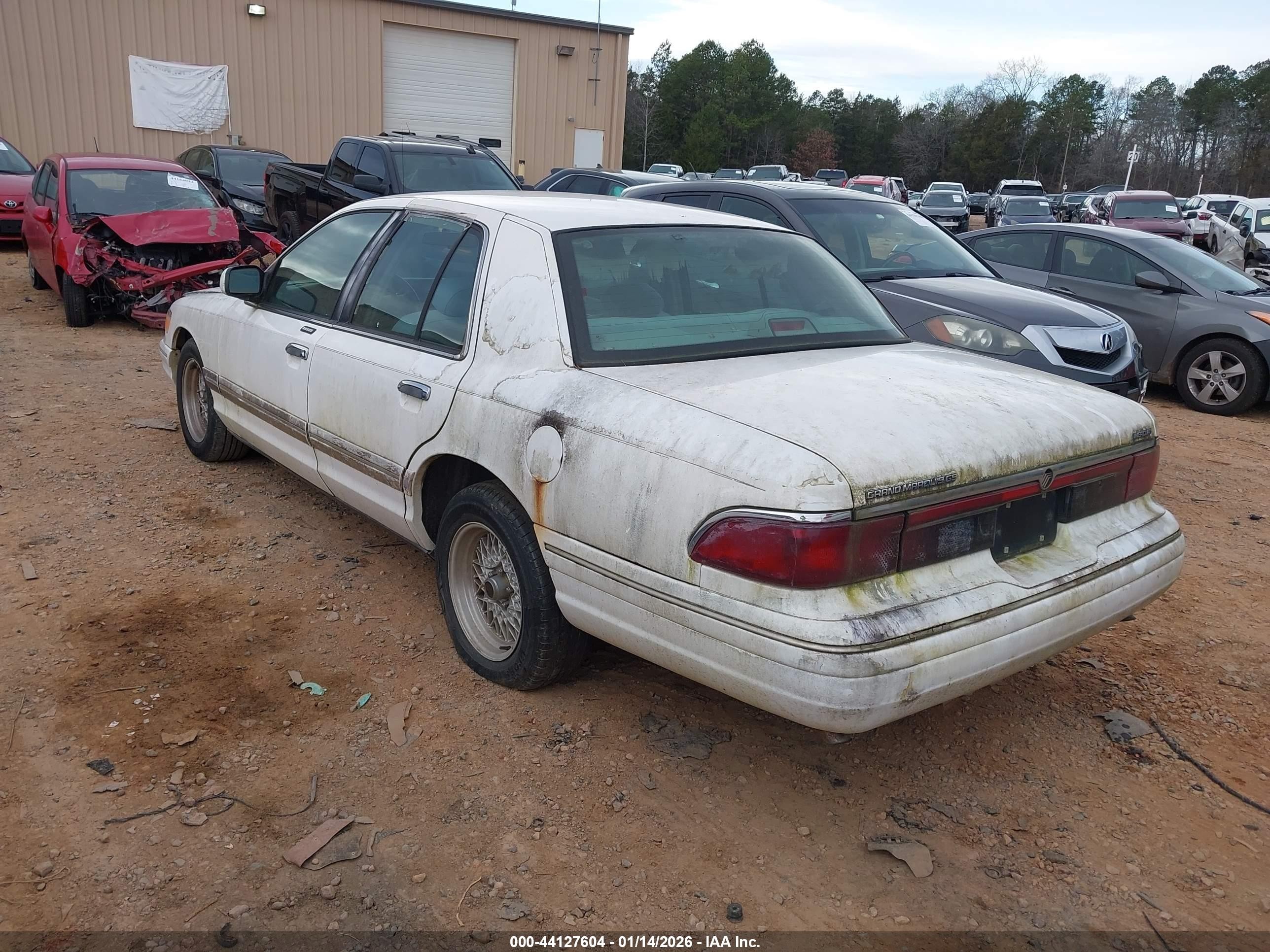 1997 Mercury Grand Marquis Gs White vin: 2MELM74W6VX732178