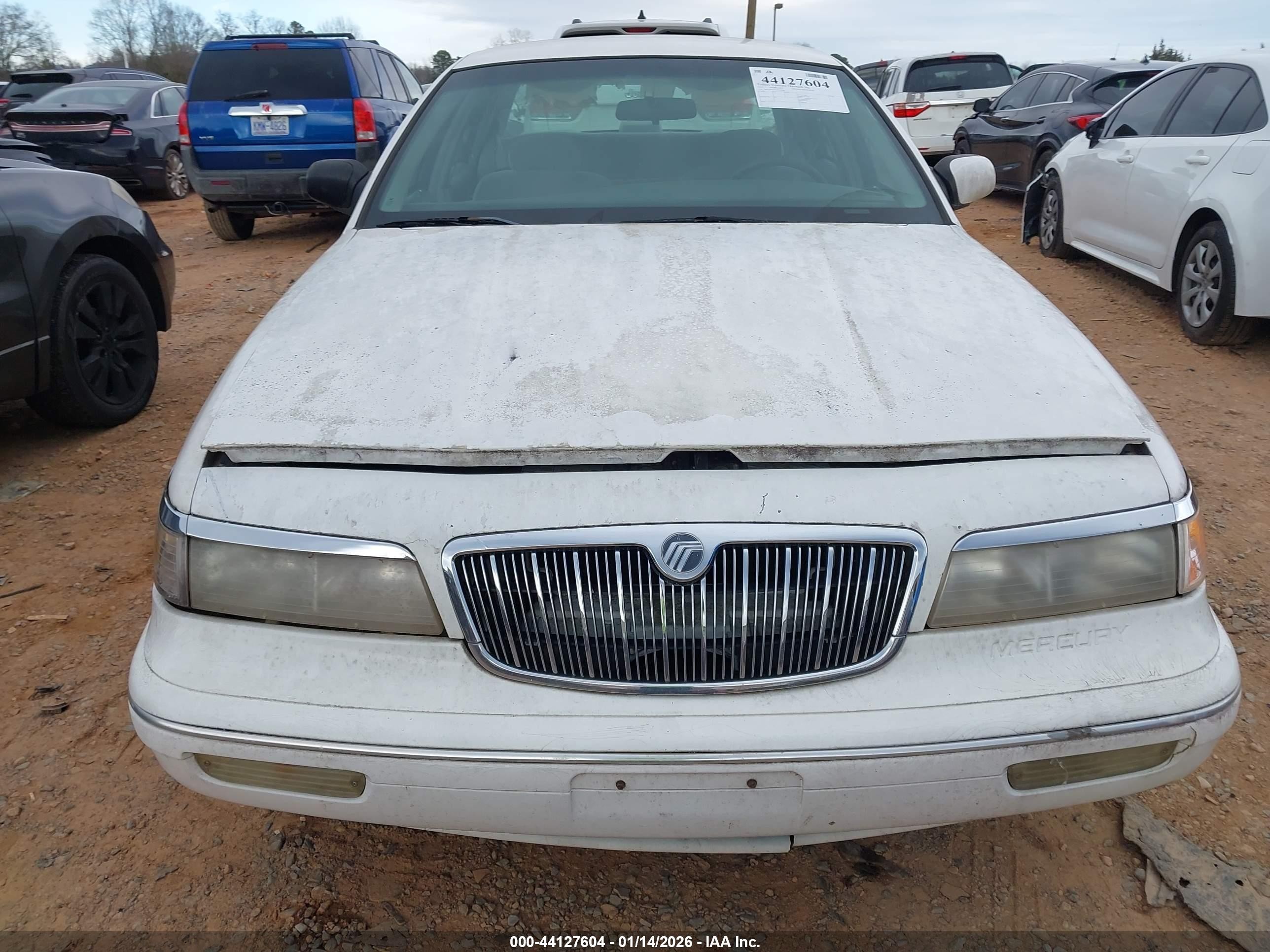 1997 Mercury Grand Marquis Gs White vin: 2MELM74W6VX732178