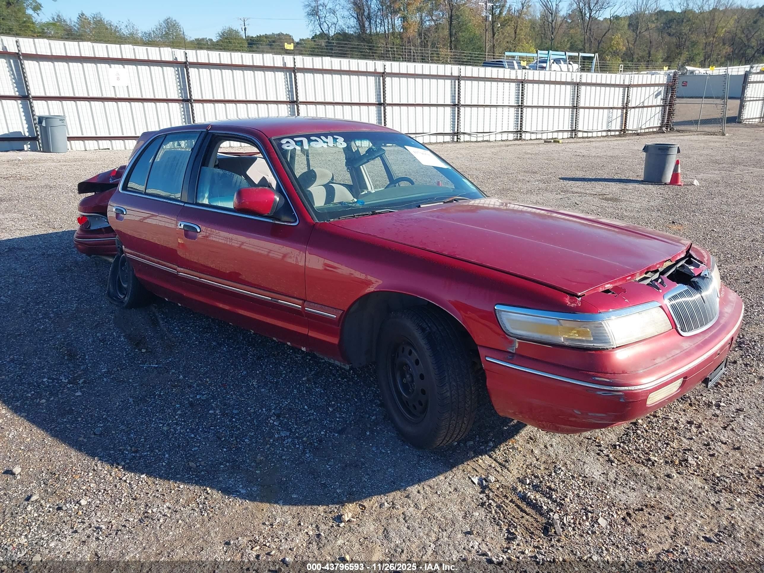 1997 Mercury Grand Marquis Gs Burgundy vin: 2MELM74W6VX739910