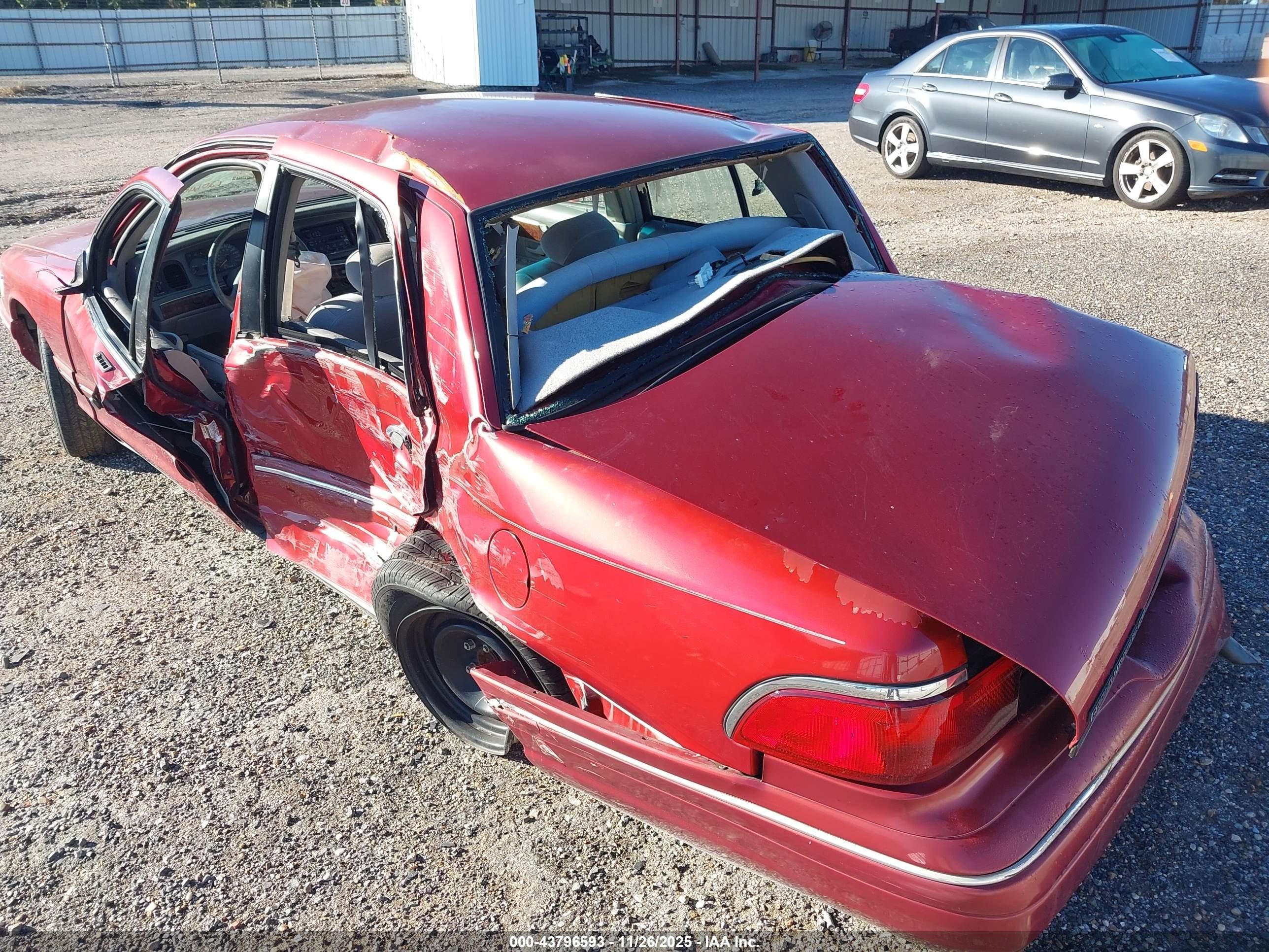 1997 Mercury Grand Marquis Gs Burgundy vin: 2MELM74W6VX739910
