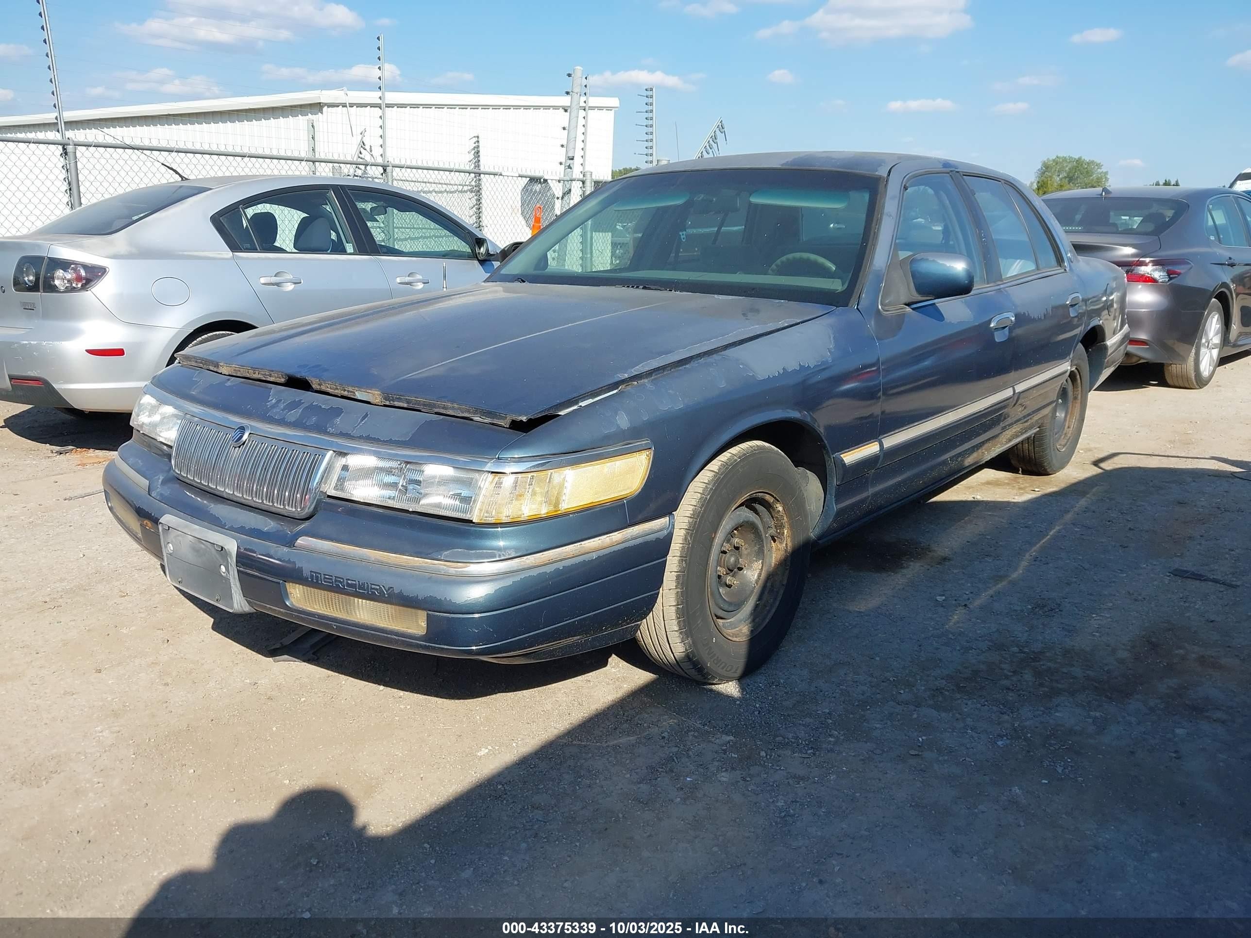 1993 Mercury Grand Marquis Gs Blue vin: 2MELM74W7PX607595
