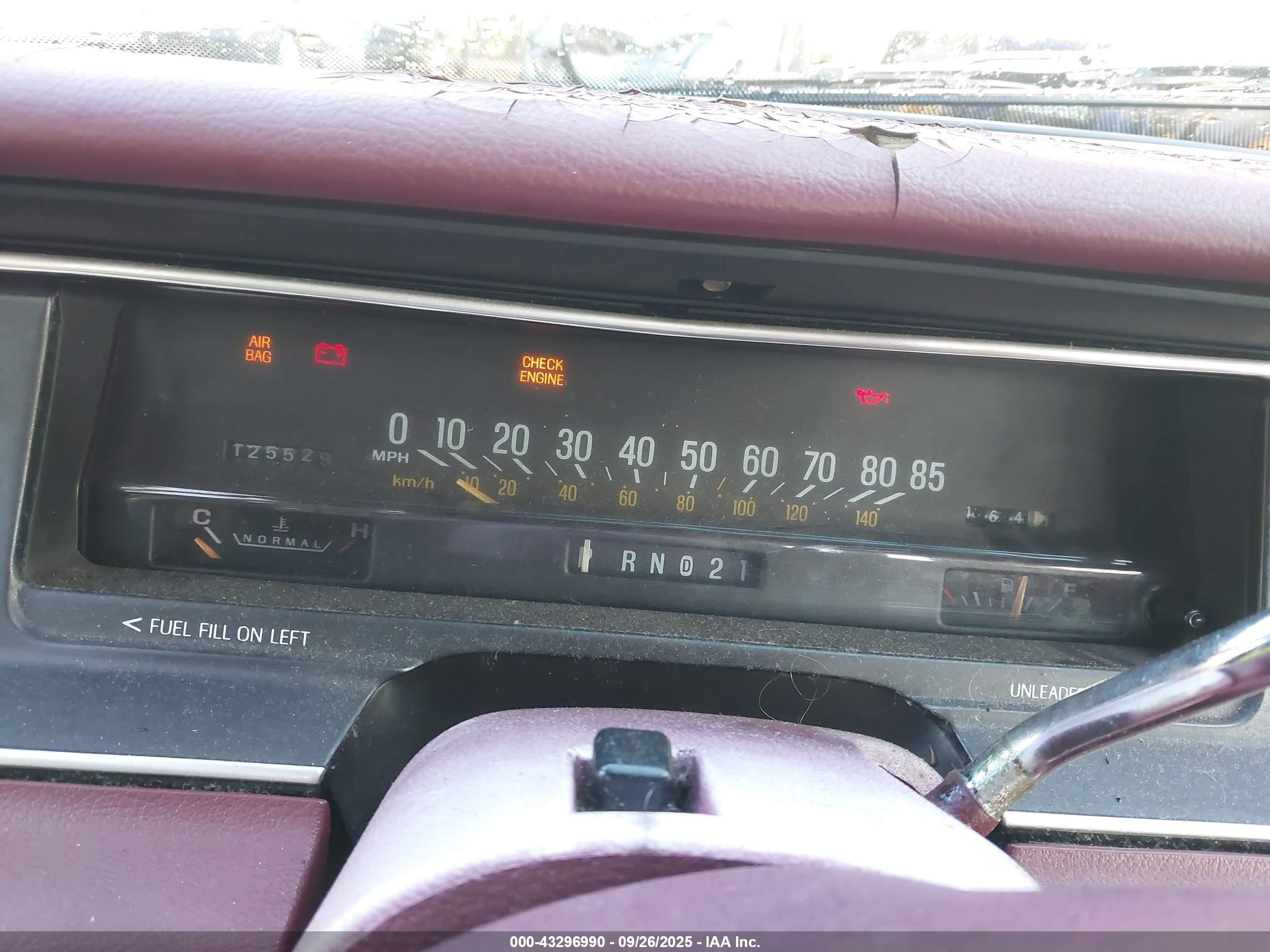 1993 Mercury Grand Marquis Gs White vin: 2MELM74W7PX682829