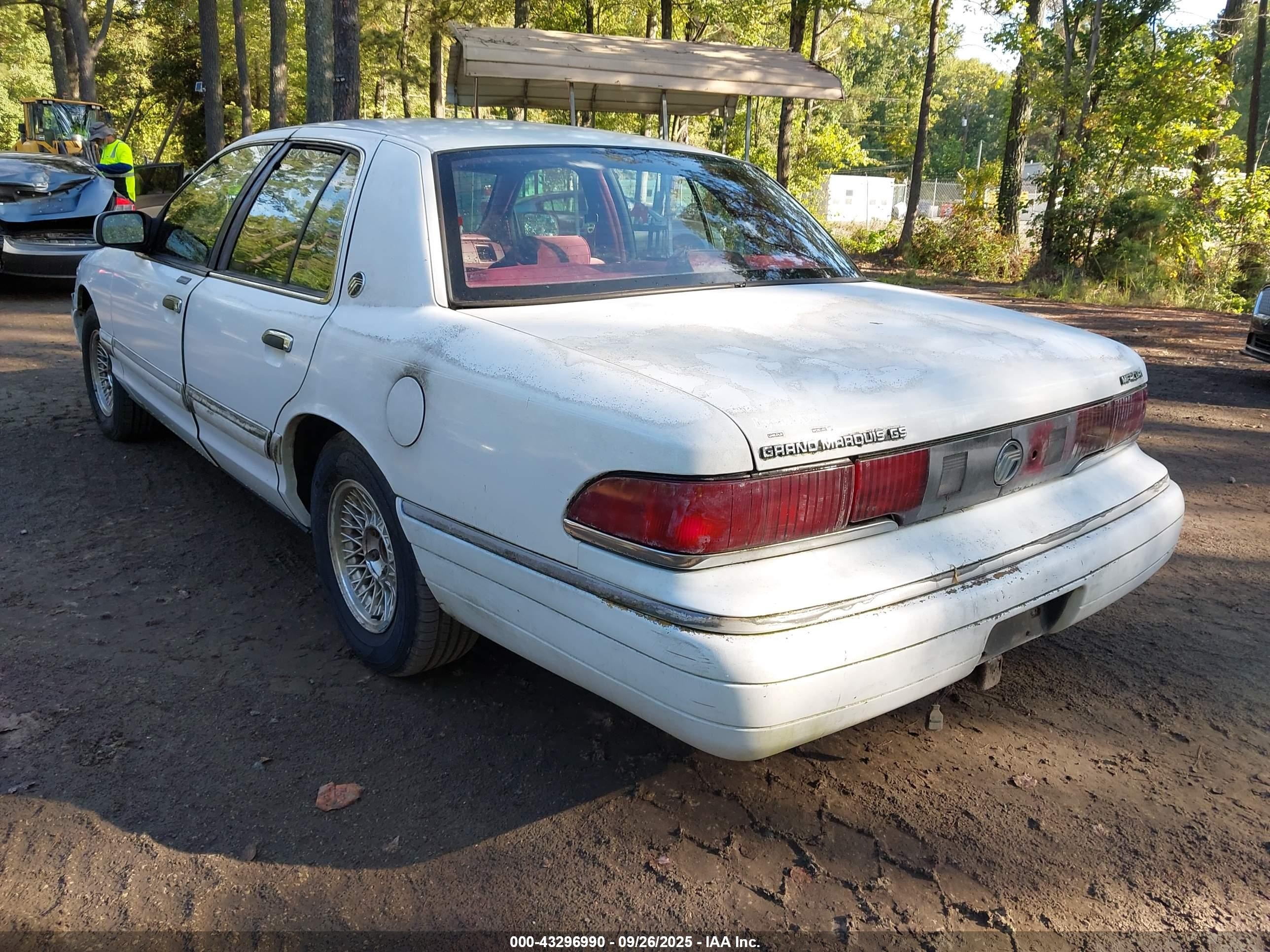 1993 Mercury Grand Marquis Gs White vin: 2MELM74W7PX682829