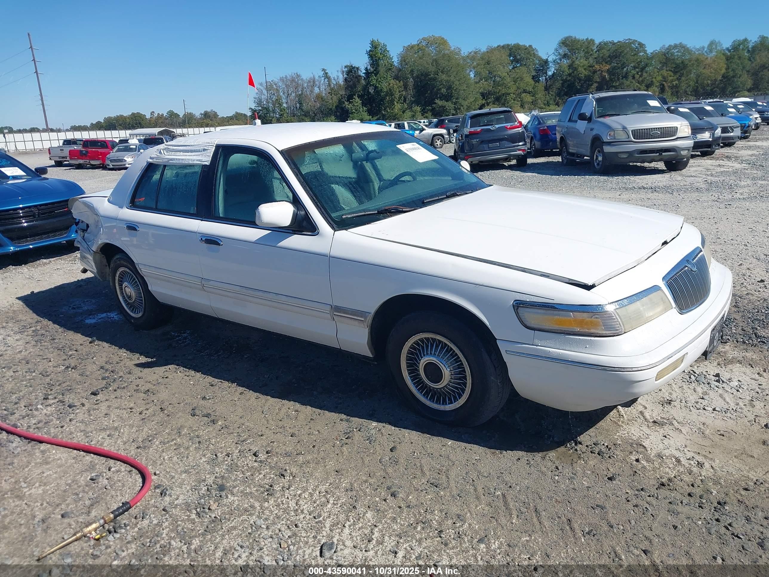 1997 Mercury Grand Marquis Gs White vin: 2MELM74W8VX629487