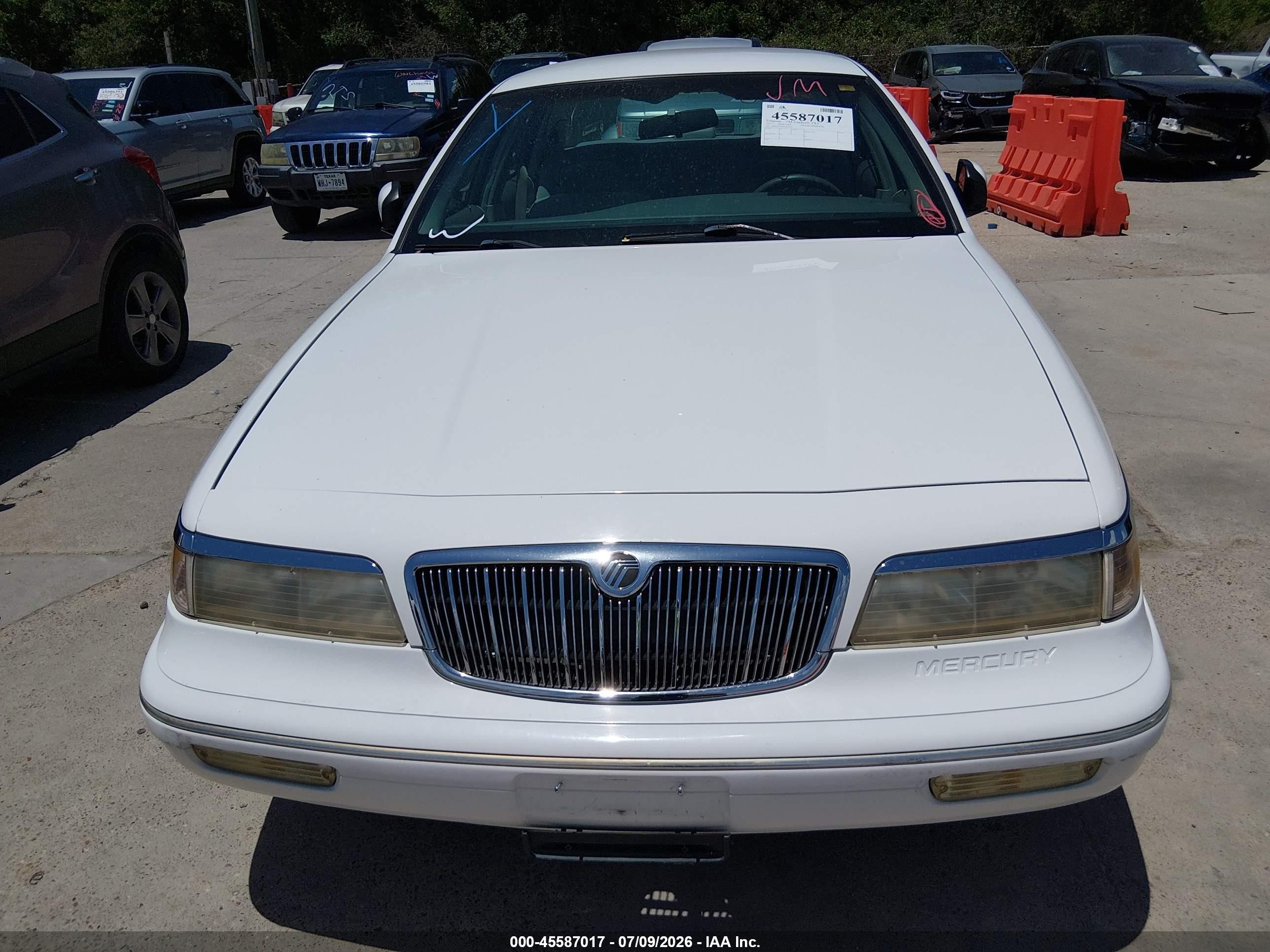 1997 Mercury Grand Marquis Gs Белый vin: 2MELM74W8VX645950