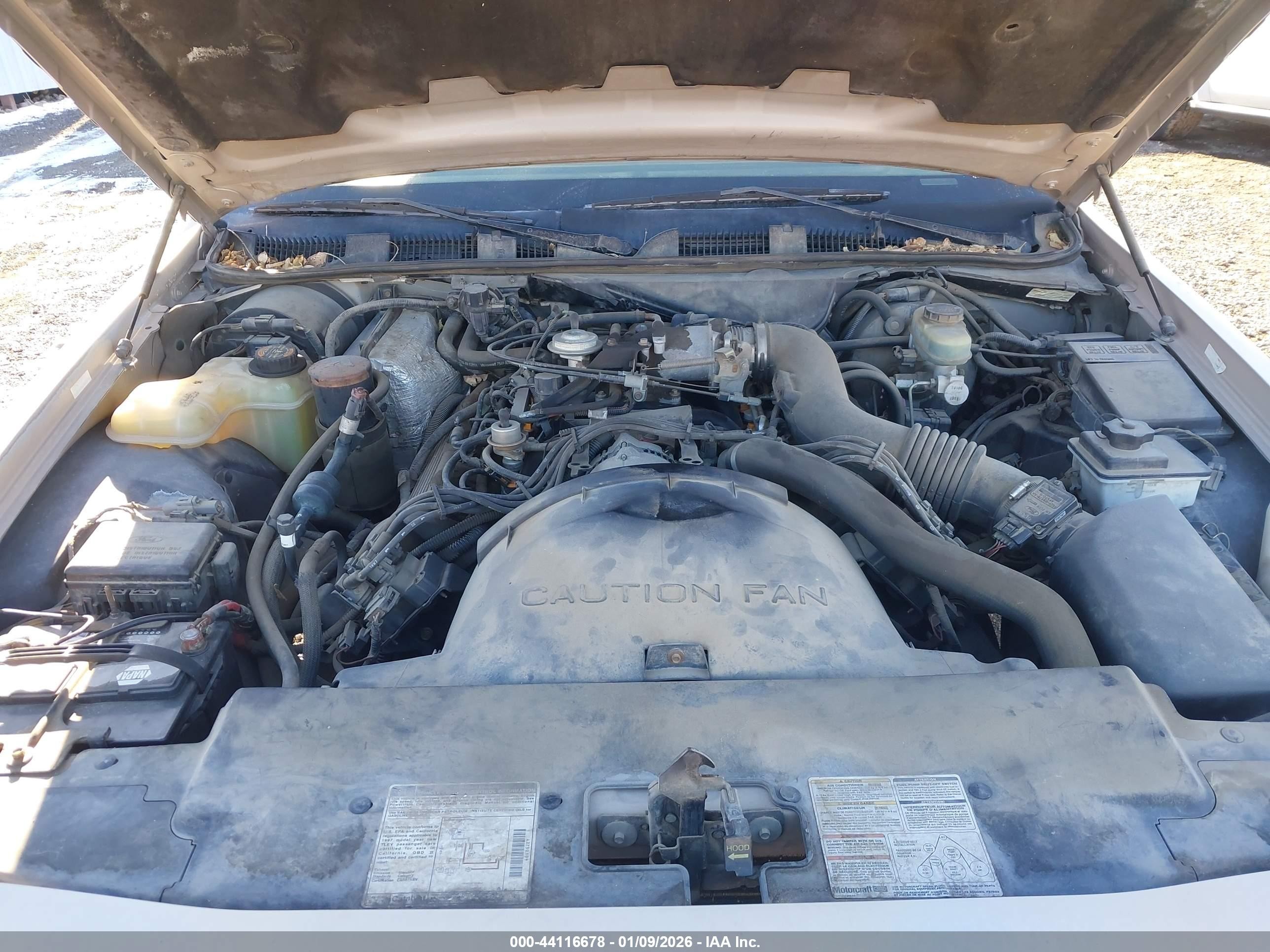 1997 Mercury Grand Marquis Gs Brown vin: 2MELM74W8VX666202