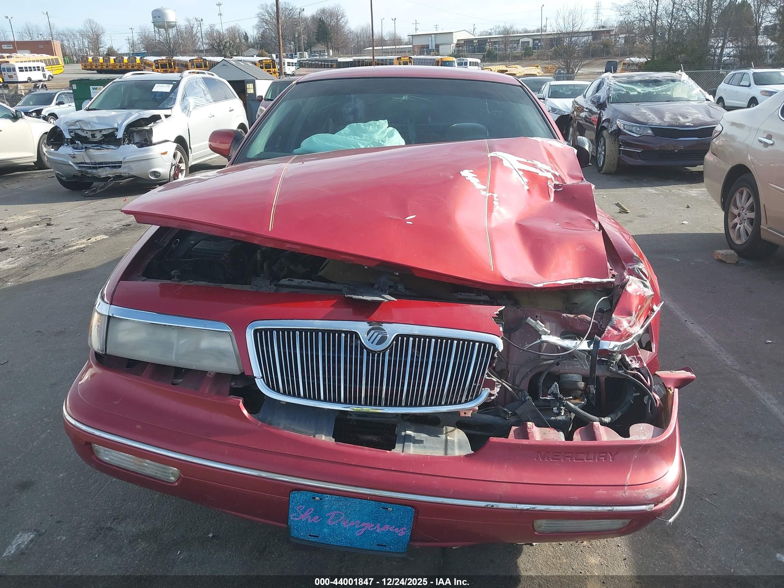 1997 Mercury Grand Marquis Gs Burgundy vin: 2MELM74W8VX667379