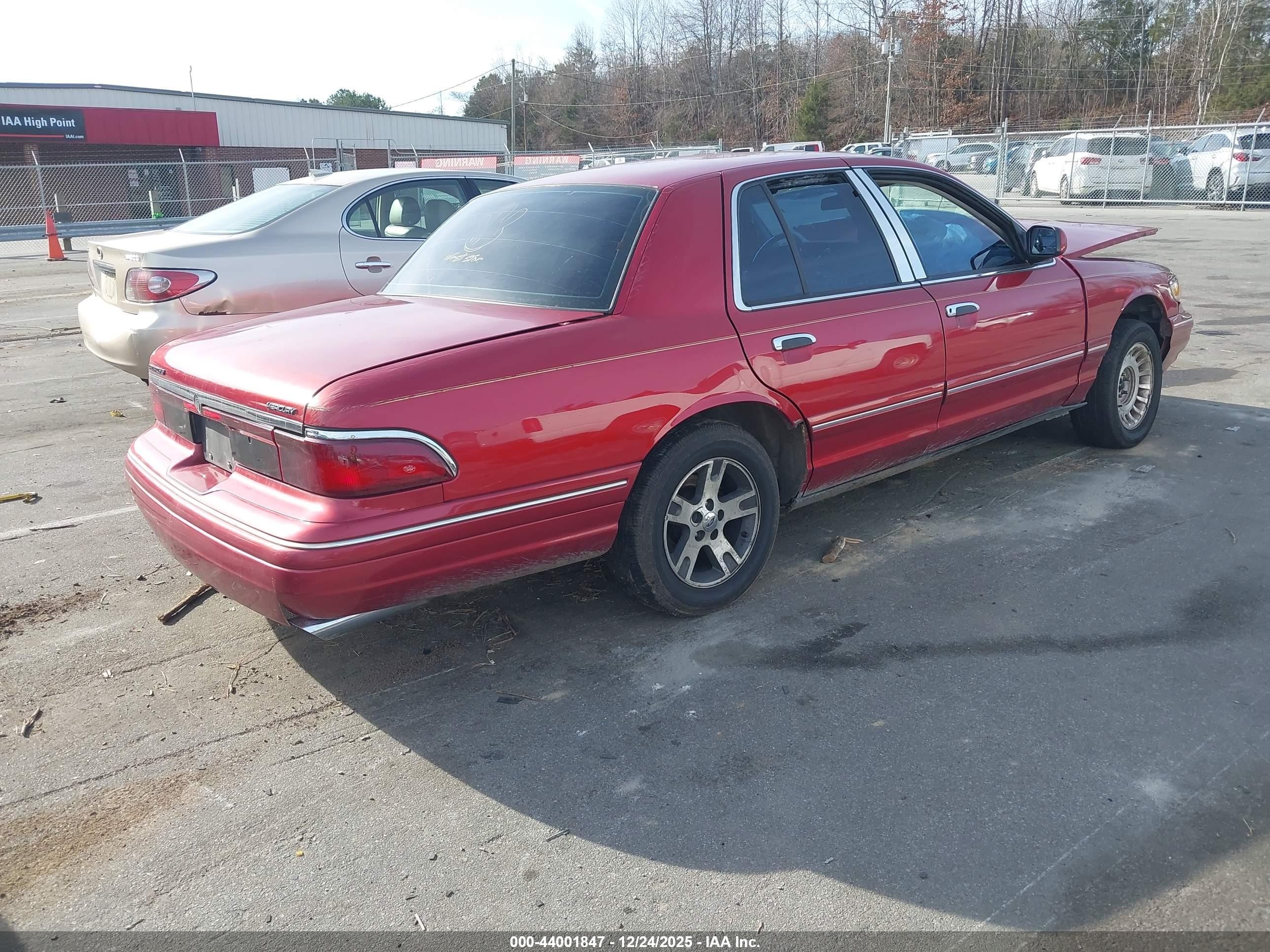 1997 Mercury Grand Marquis Gs Burgundy vin: 2MELM74W8VX667379