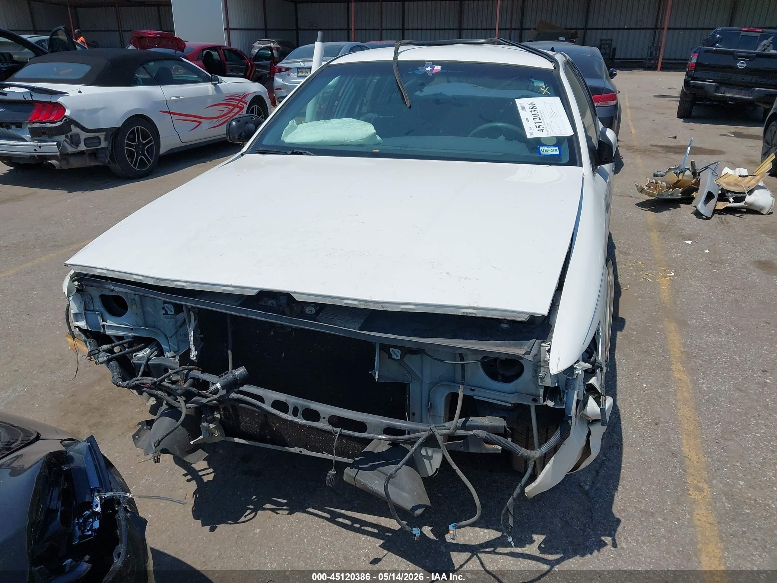 1997 Mercury Grand Marquis Gs White vin: 2MELM74W9VX658352
