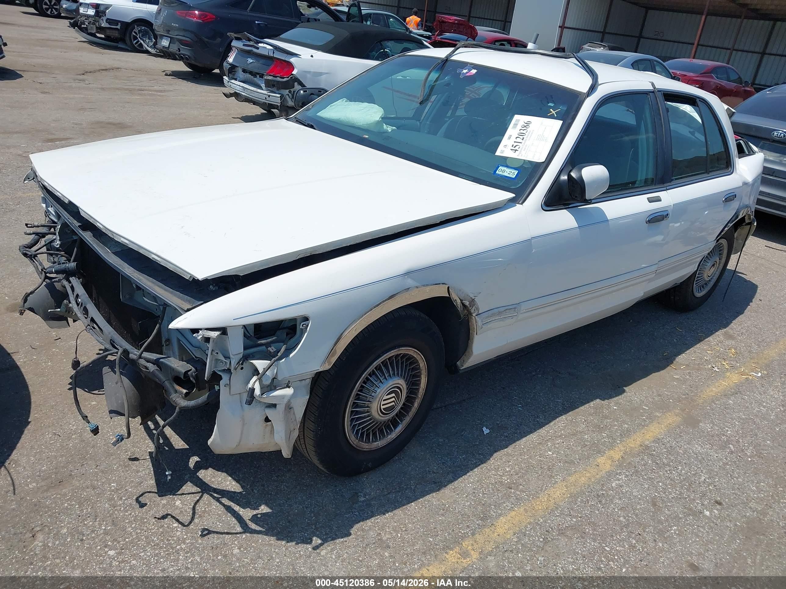 1997 Mercury Grand Marquis Gs White vin: 2MELM74W9VX658352