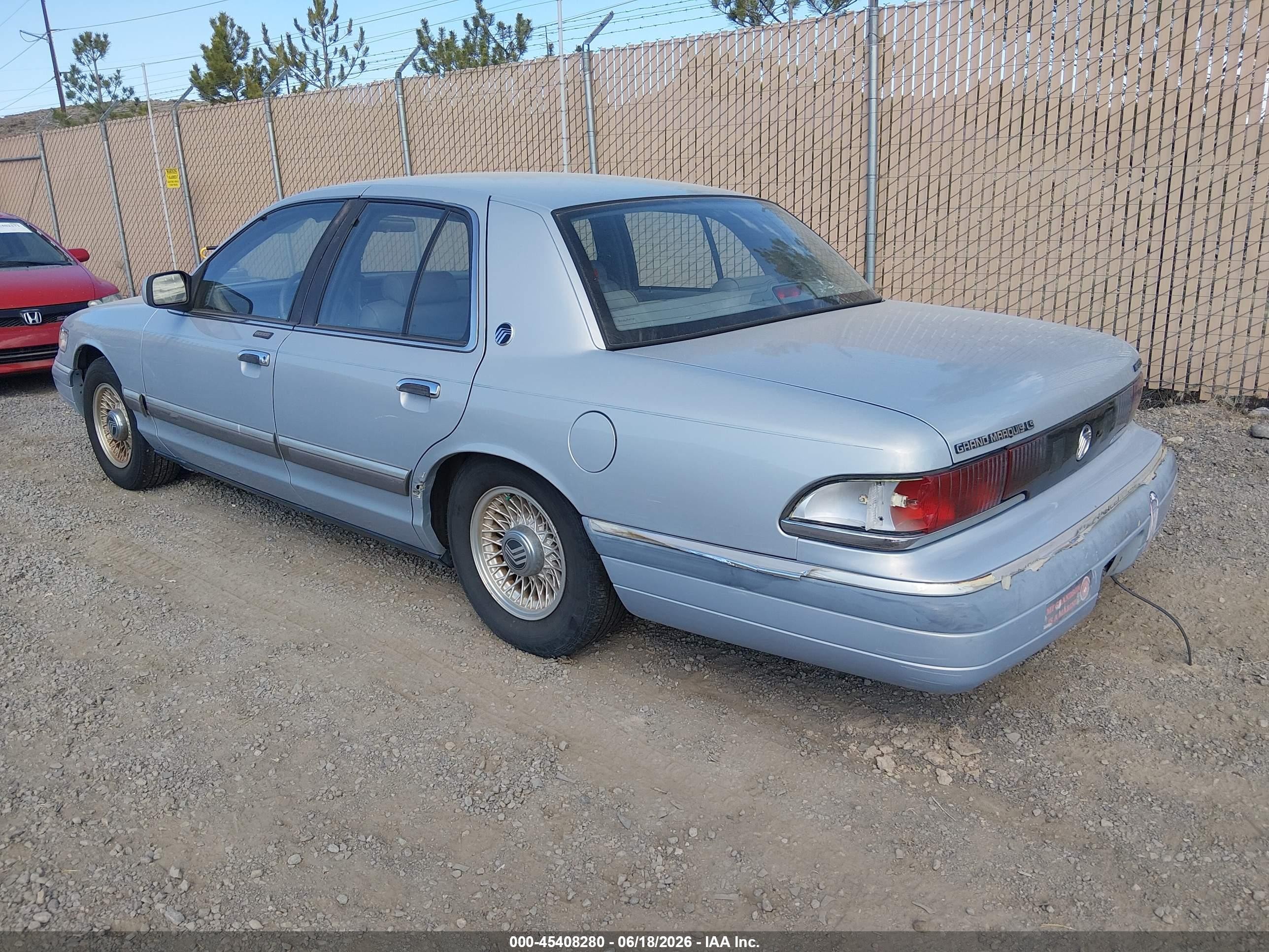 1994 Mercury Grand Marquis Ls Silver vin: 2MELM75W0RX635739
