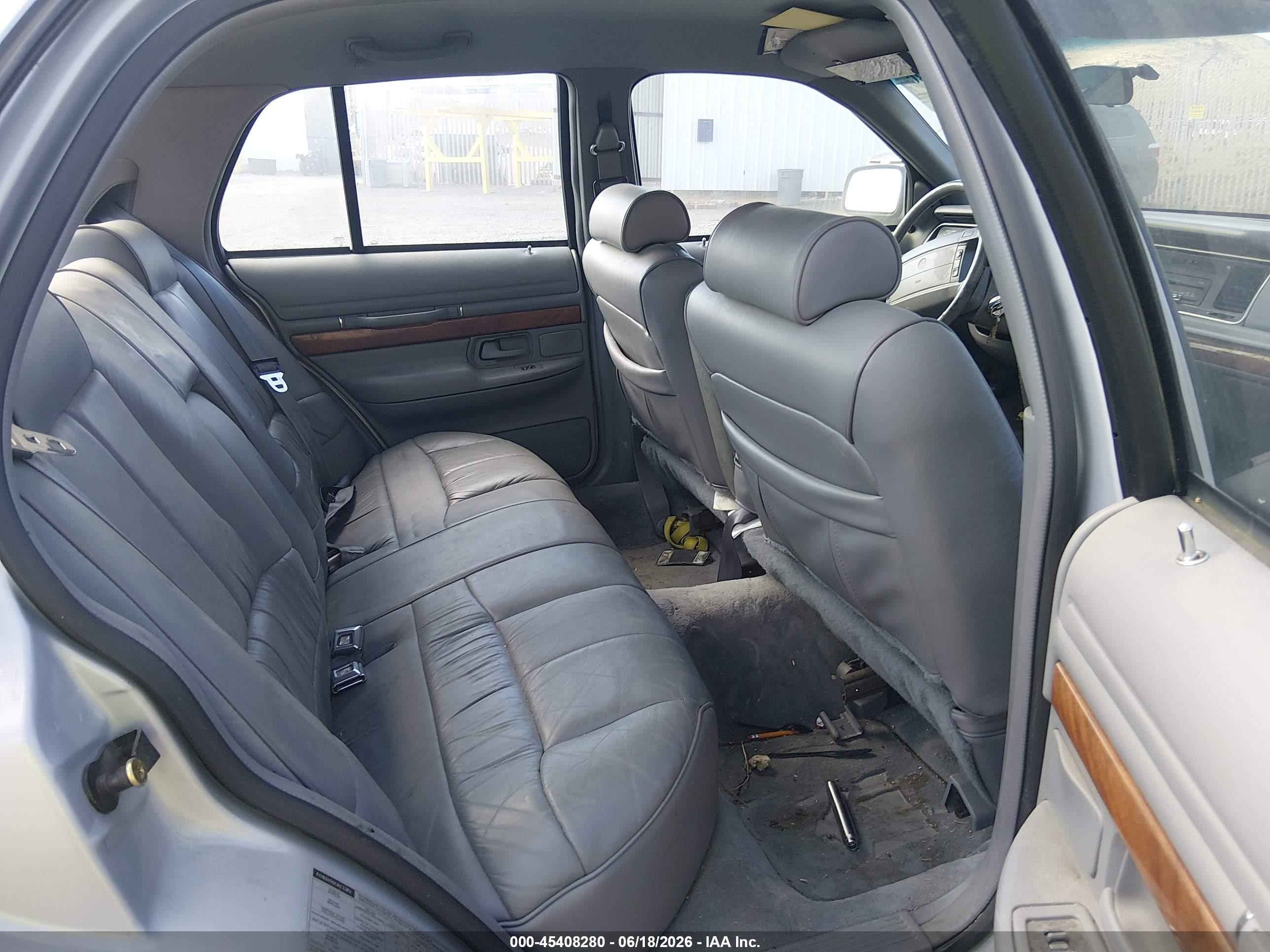 1994 Mercury Grand Marquis Ls Silver vin: 2MELM75W0RX635739