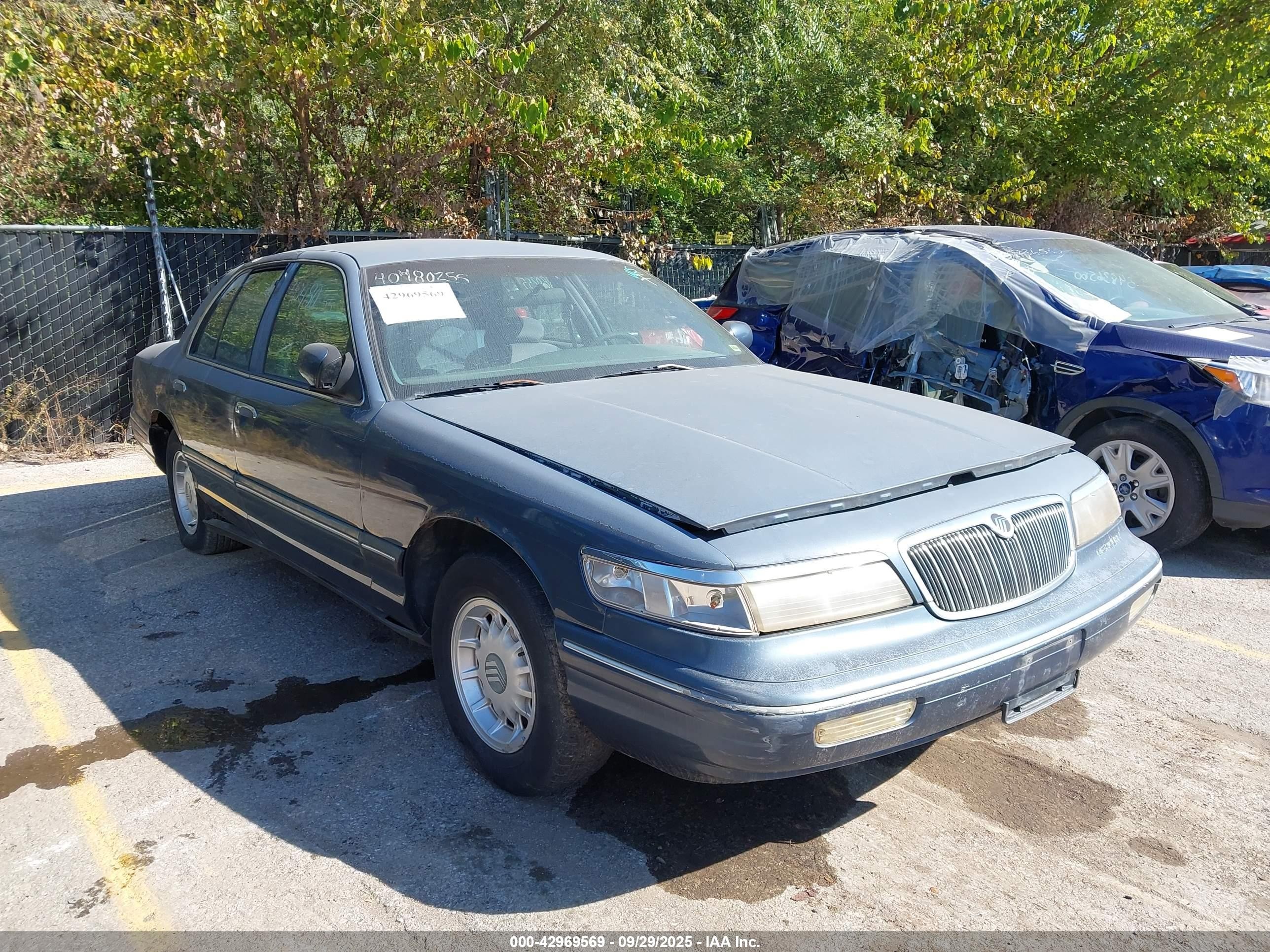 1997 Mercury Grand Marquis Ls Blue vin: 2MELM75W0VX643267