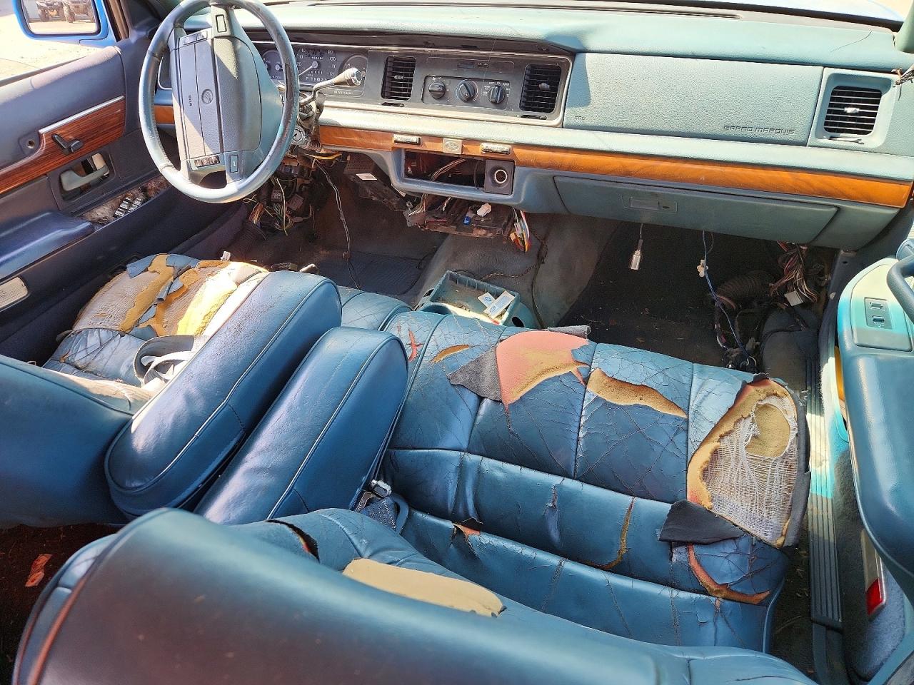 1994 Mercury Grand Marquis Ls Blue vin: 2MELM75W2RX702485