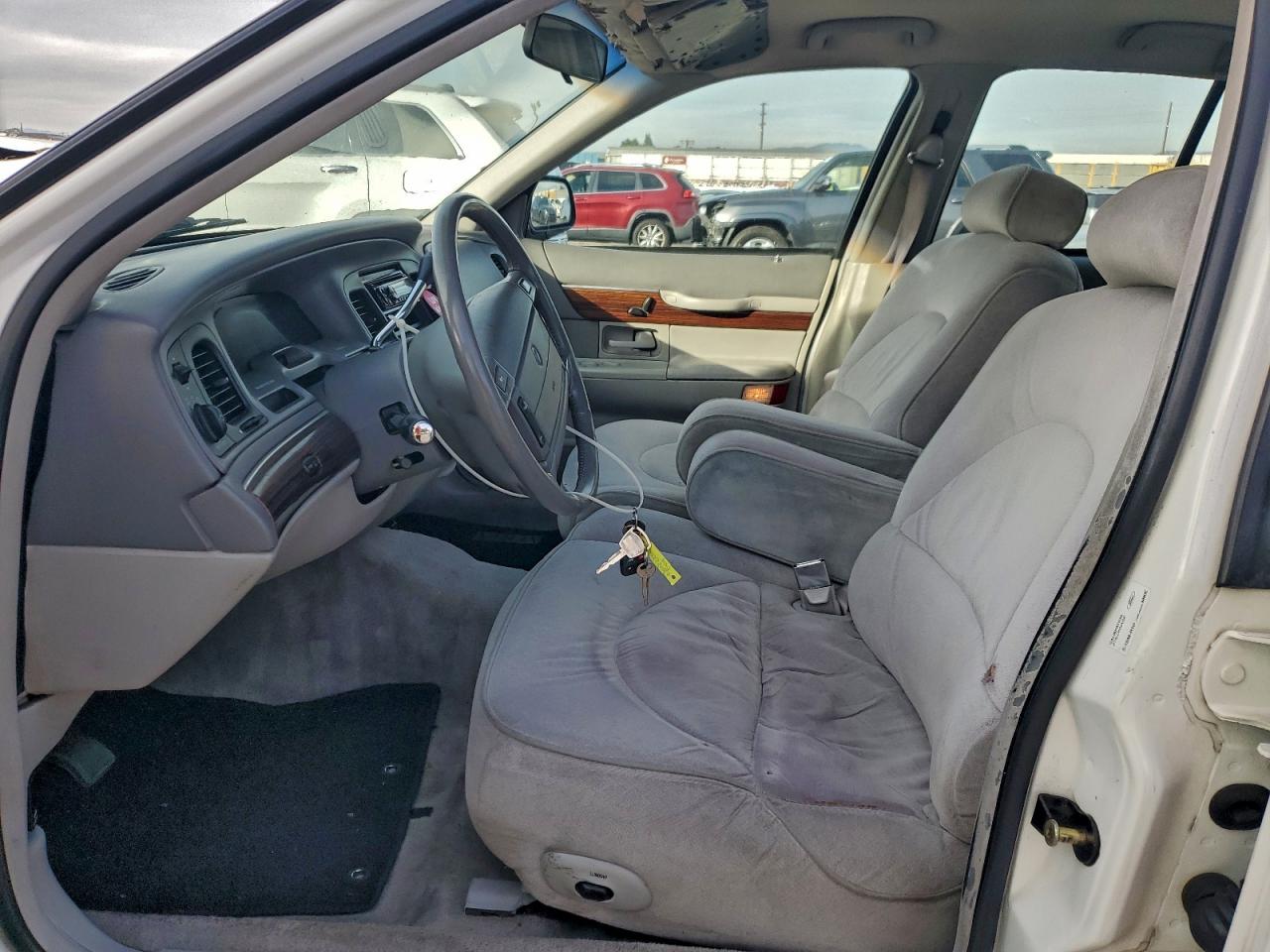 1995 Mercury Grand Marquis Ls White vin: 2MELM75W2SX689520