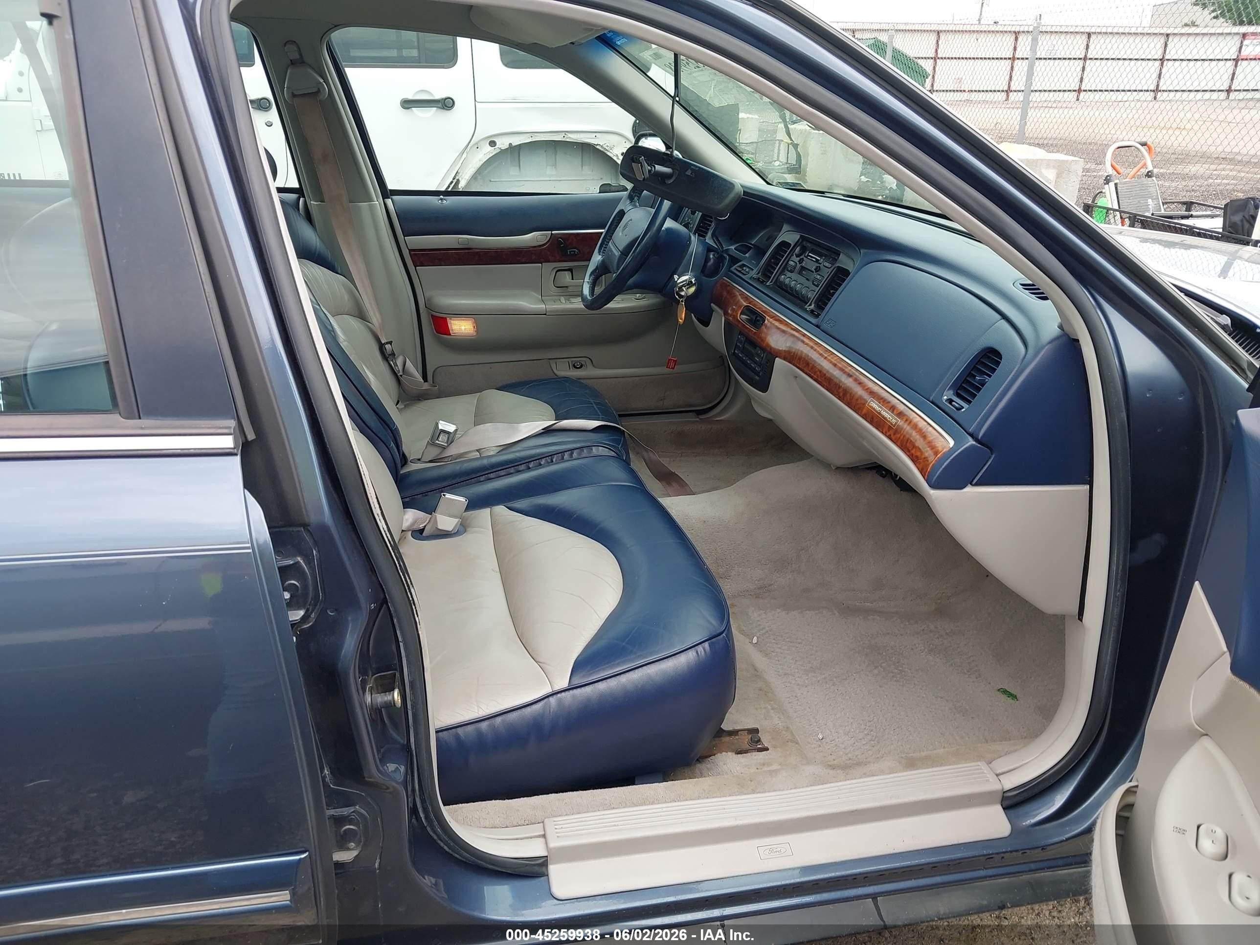 1996 Mercury Grand Marquis Ls/bayshore Blue vin: 2MELM75W2TX649178