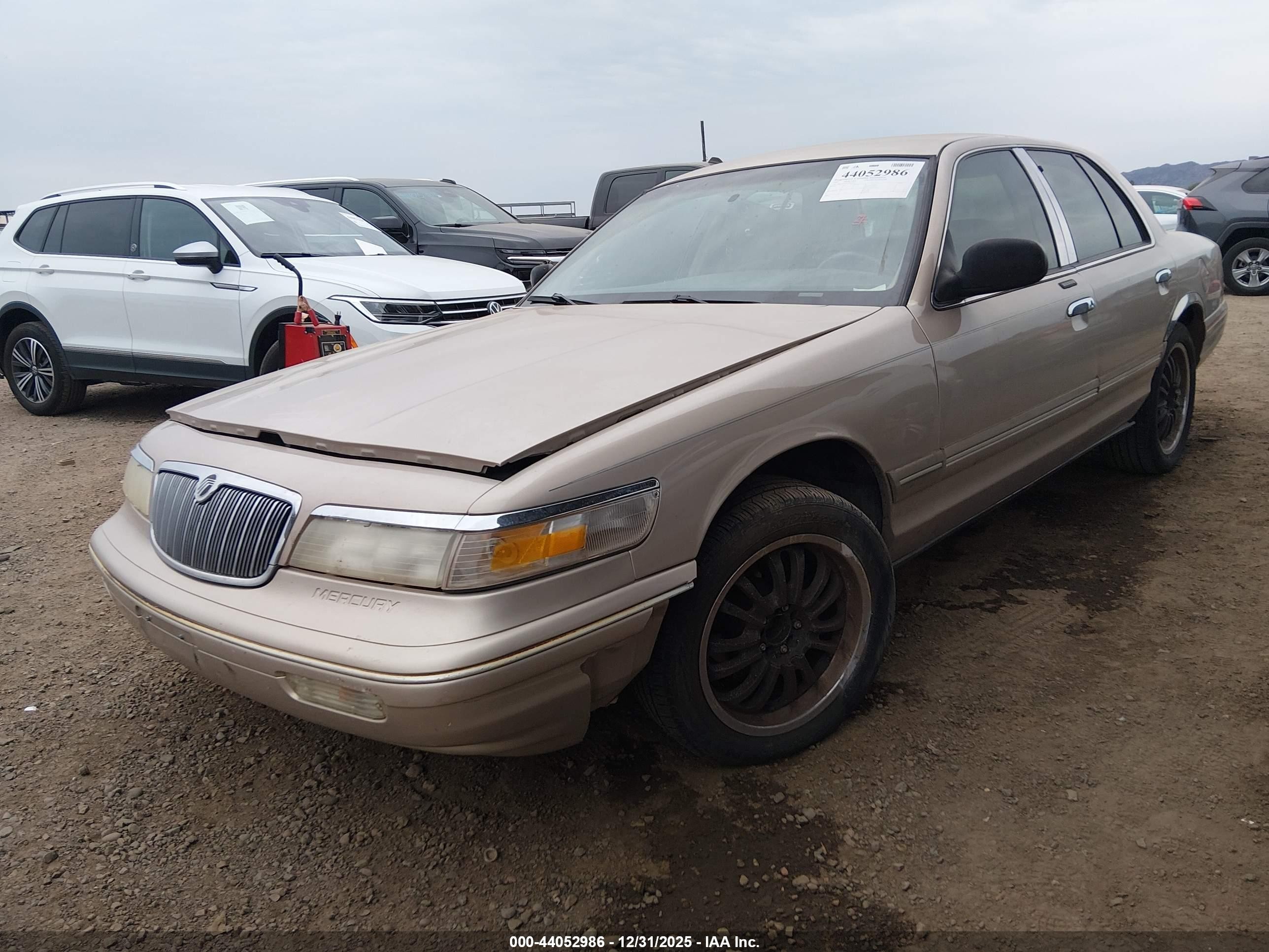 1997 Mercury Grand Marquis Ls Золотой vin: 2MELM75W2VX639723