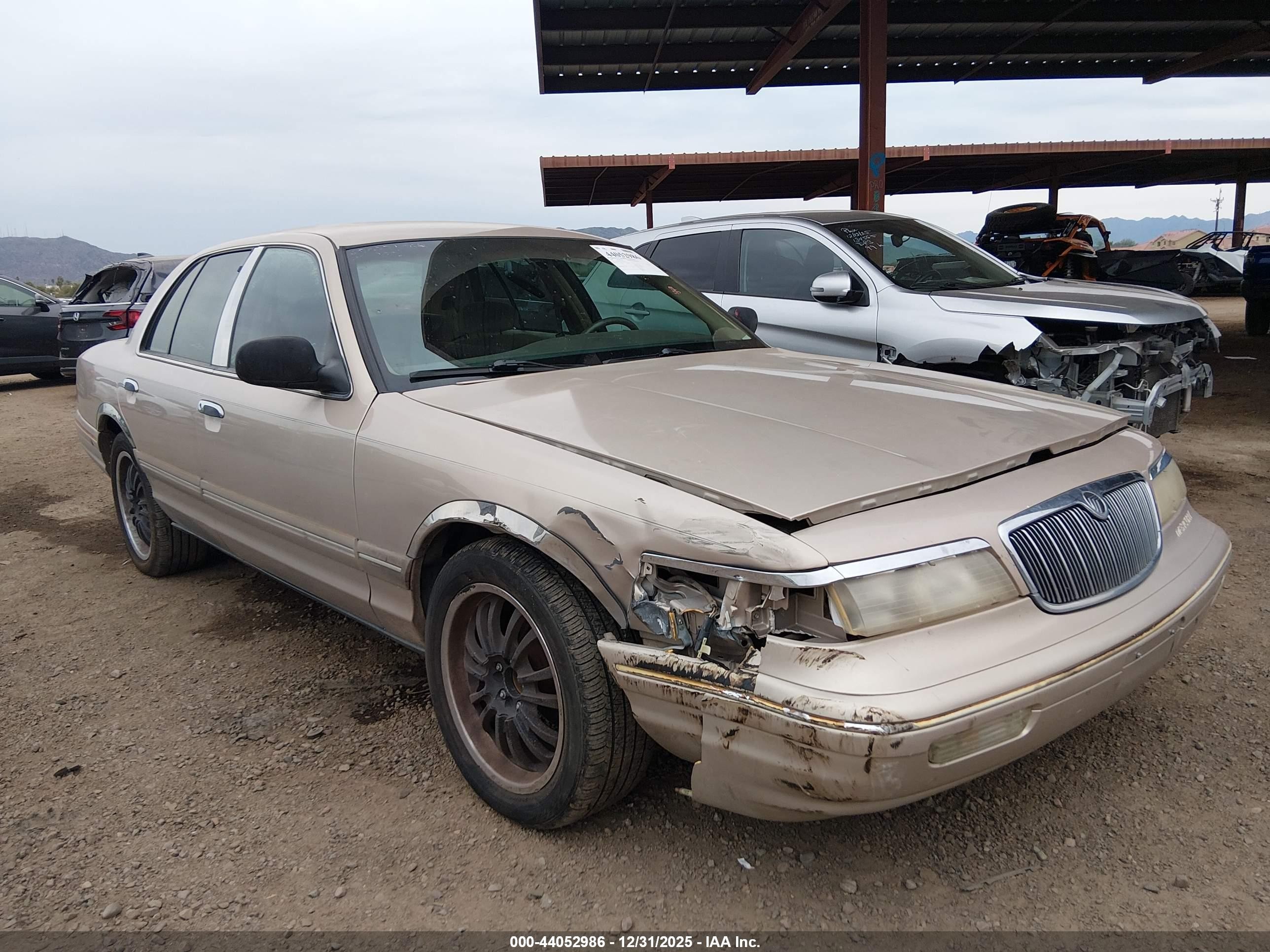 1997 Mercury Grand Marquis Ls Золотой vin: 2MELM75W2VX639723