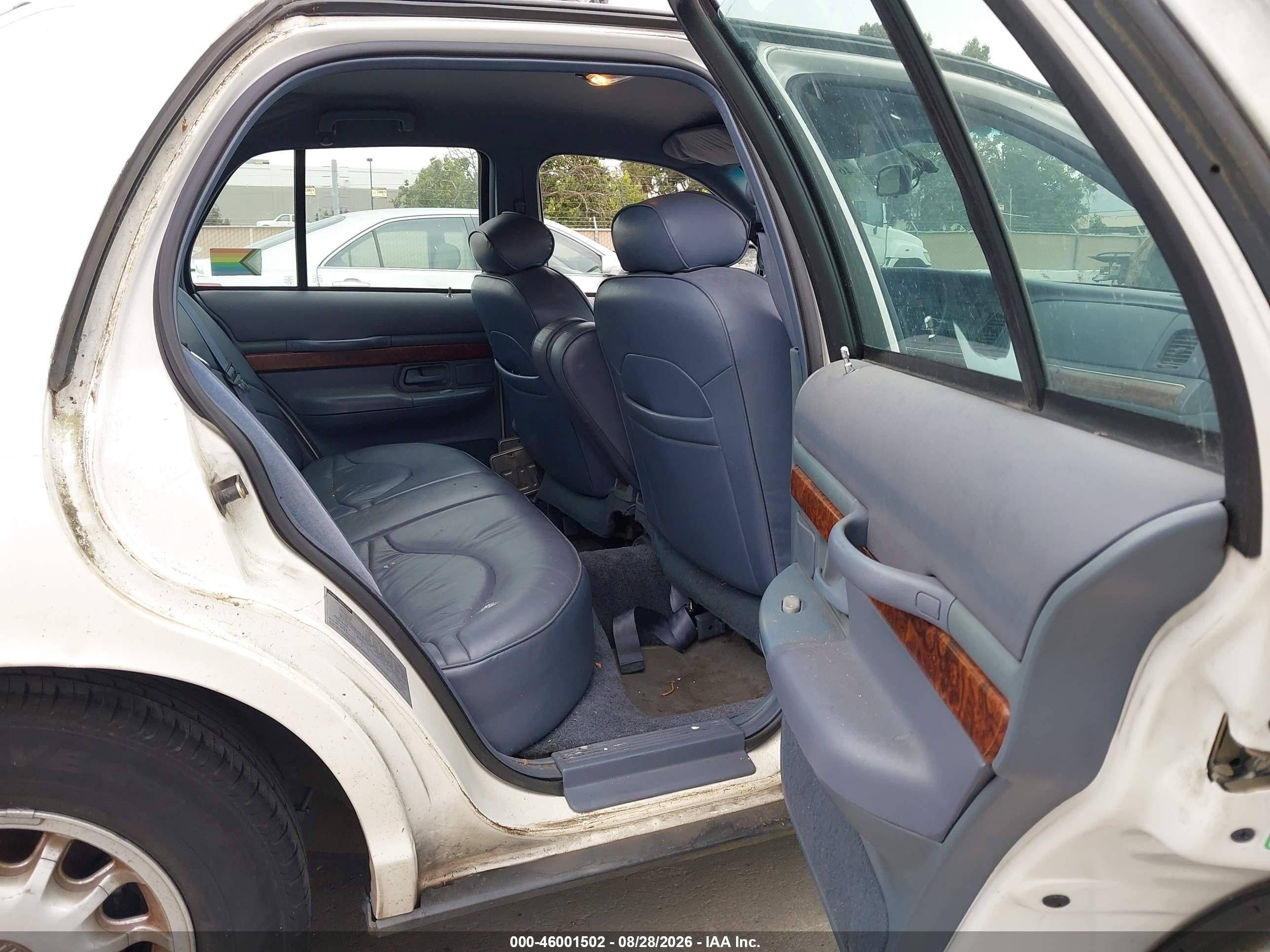 1997 Mercury Grand Marquis Ls White vin: 2MELM75W3VX645952