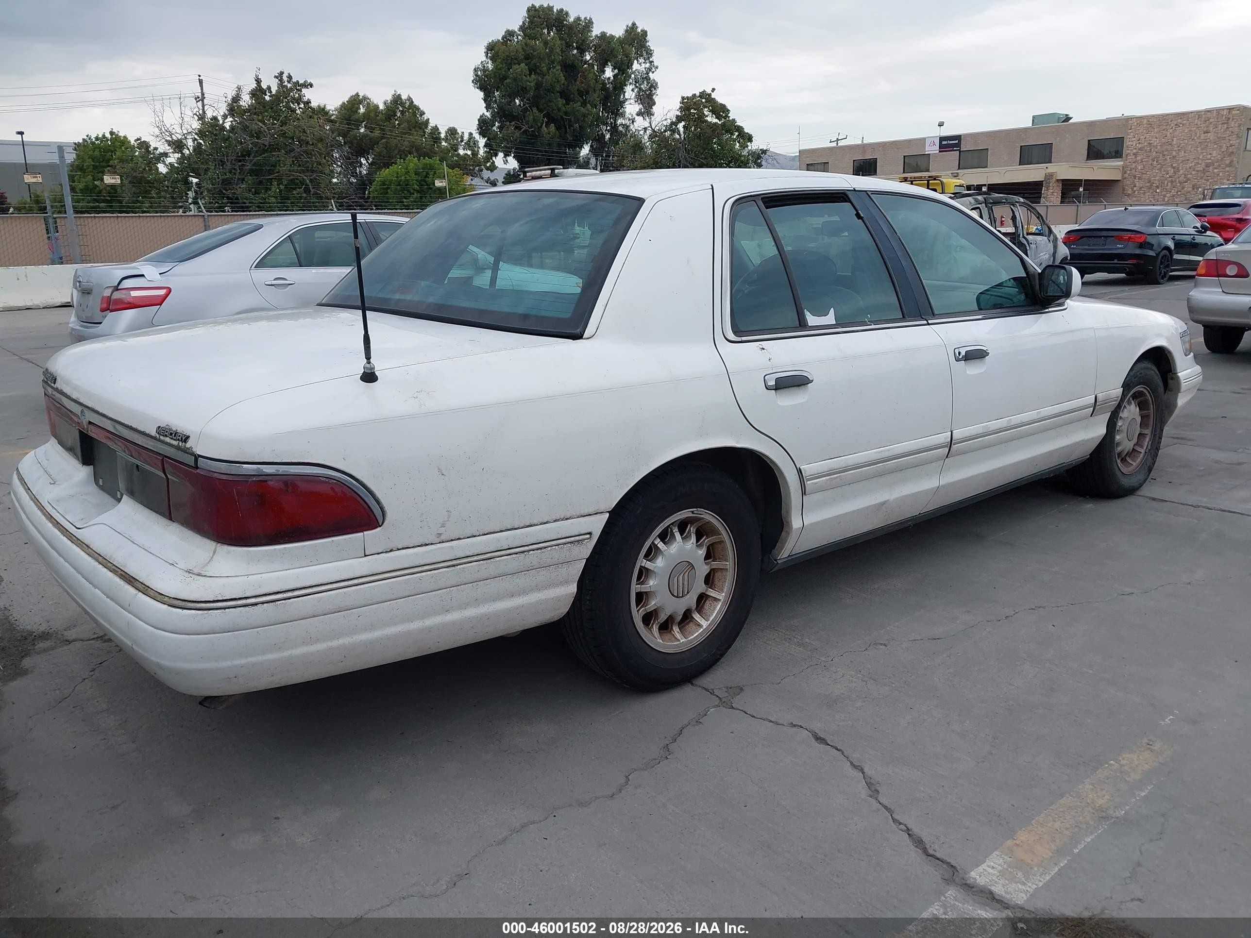 1997 Mercury Grand Marquis Ls White vin: 2MELM75W3VX645952