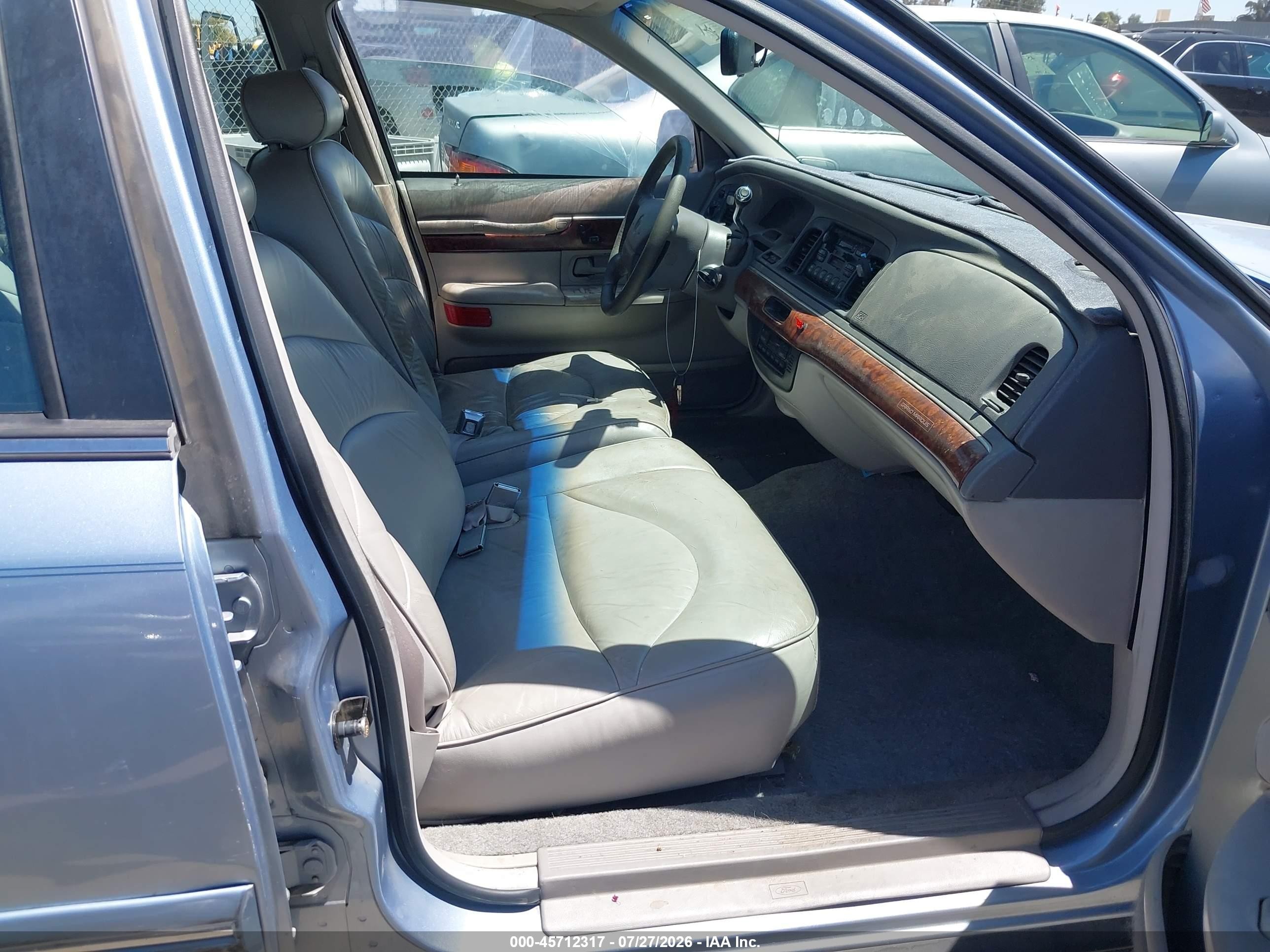 1997 Mercury Grand Marquis Ls Blue vin: 2MELM75W3VX654232