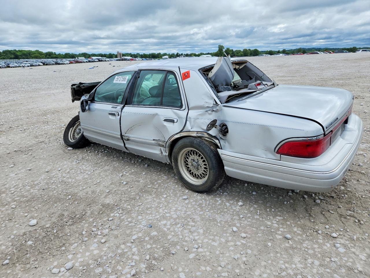 1997 Mercury Grand Marquis Ls White vin: 2MELM75W4VX673422