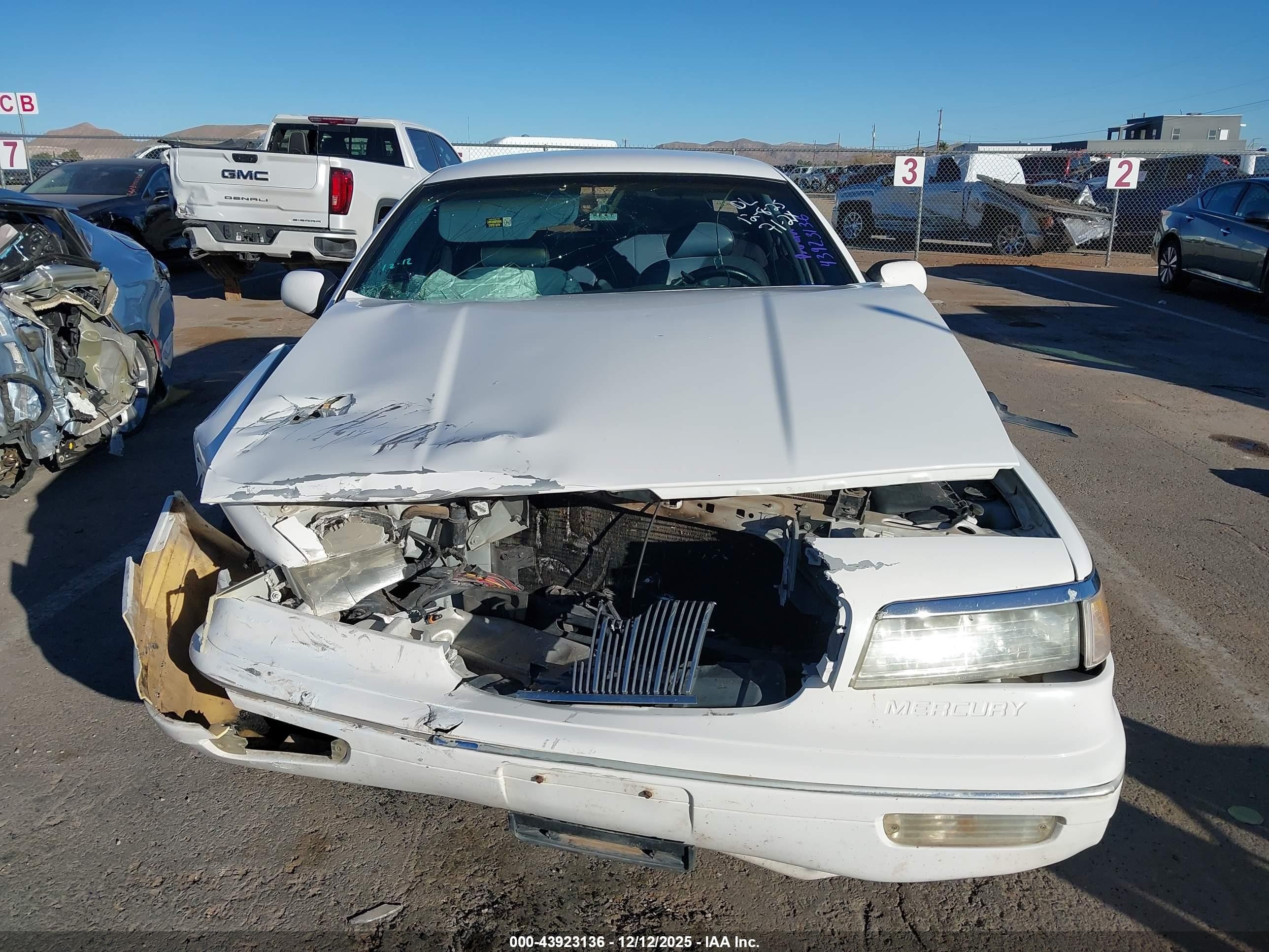 1997 Mercury Grand Marquis Ls White vin: 2MELM75W4VX718973