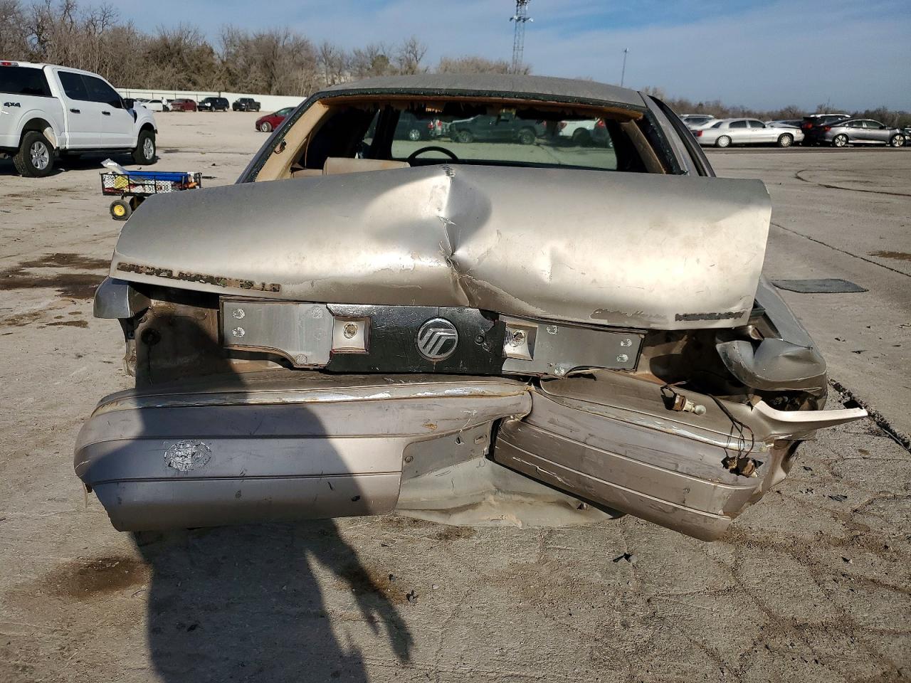1994 Mercury Grand Marquis Ls Золотой vin: 2MELM75W5RX676853