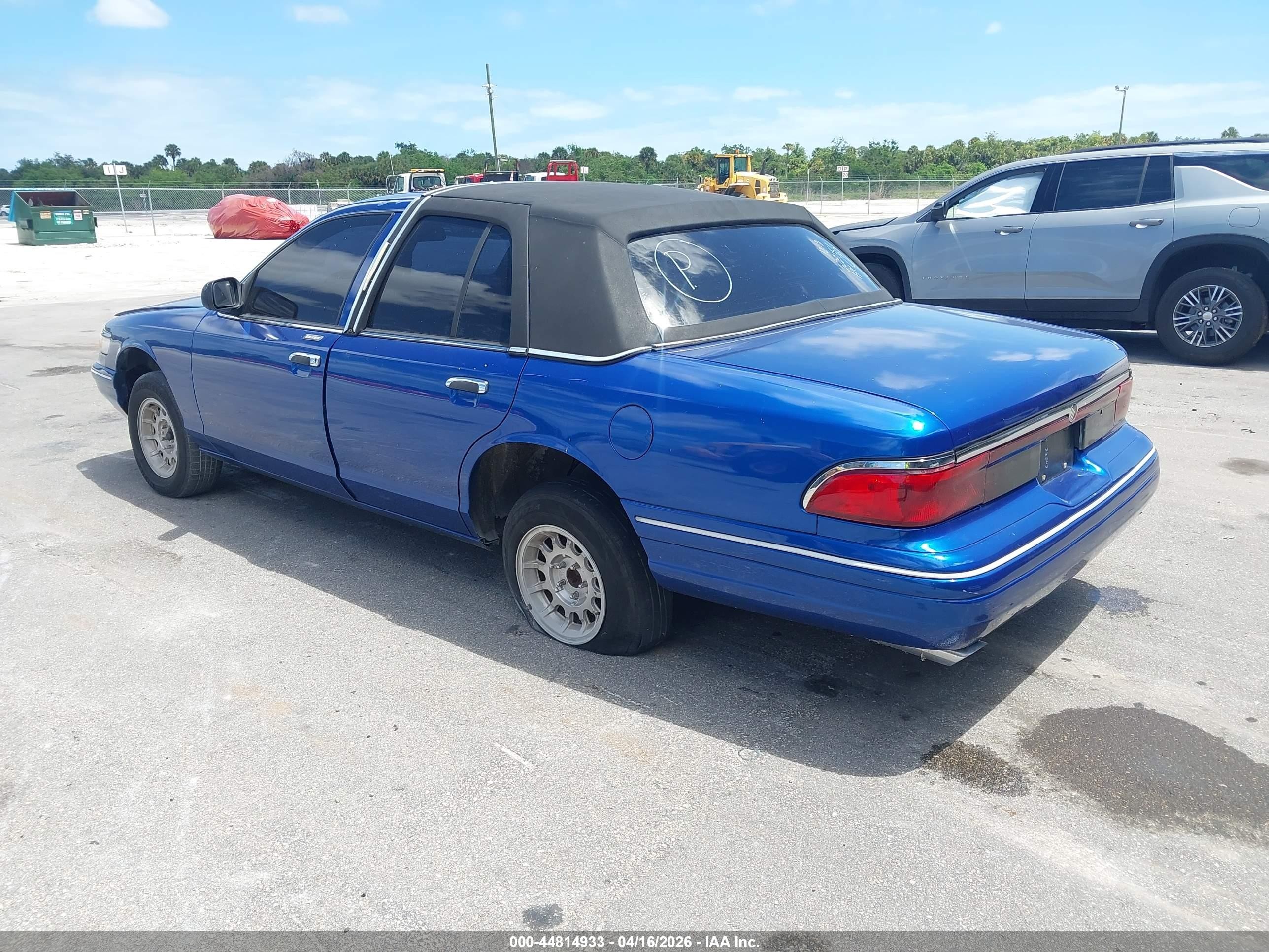 1997 Mercury Grand Marquis Ls Blue vin: 2MELM75W5VX628151
