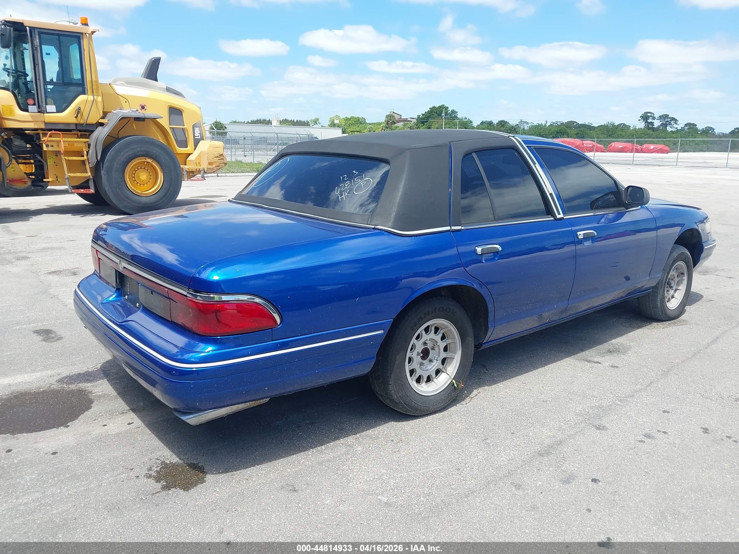 1997 Mercury Grand Marquis Ls Blue vin: 2MELM75W5VX628151