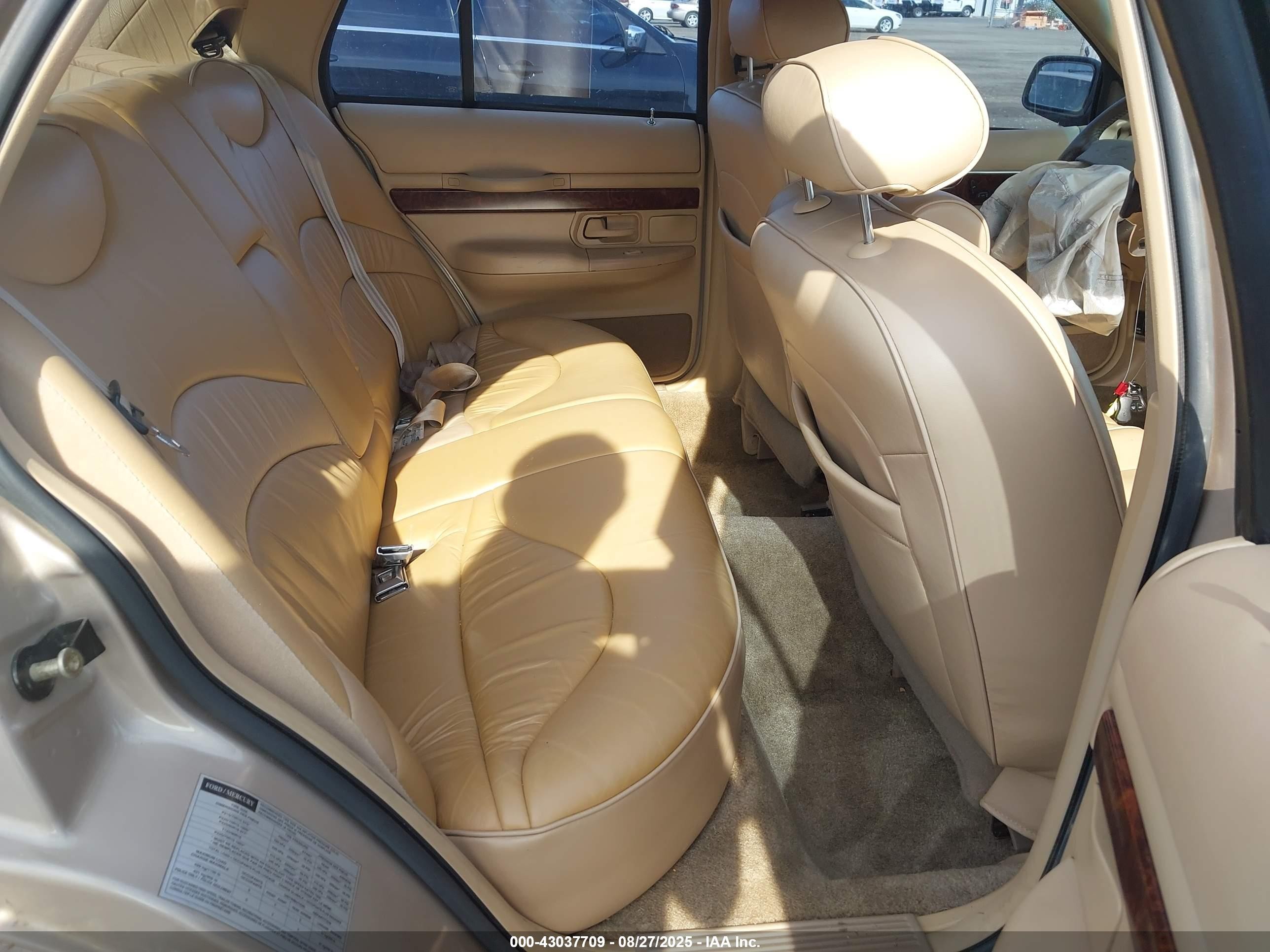 1997 Mercury Grand Marquis Ls Gold vin: 2MELM75W5VX673073
