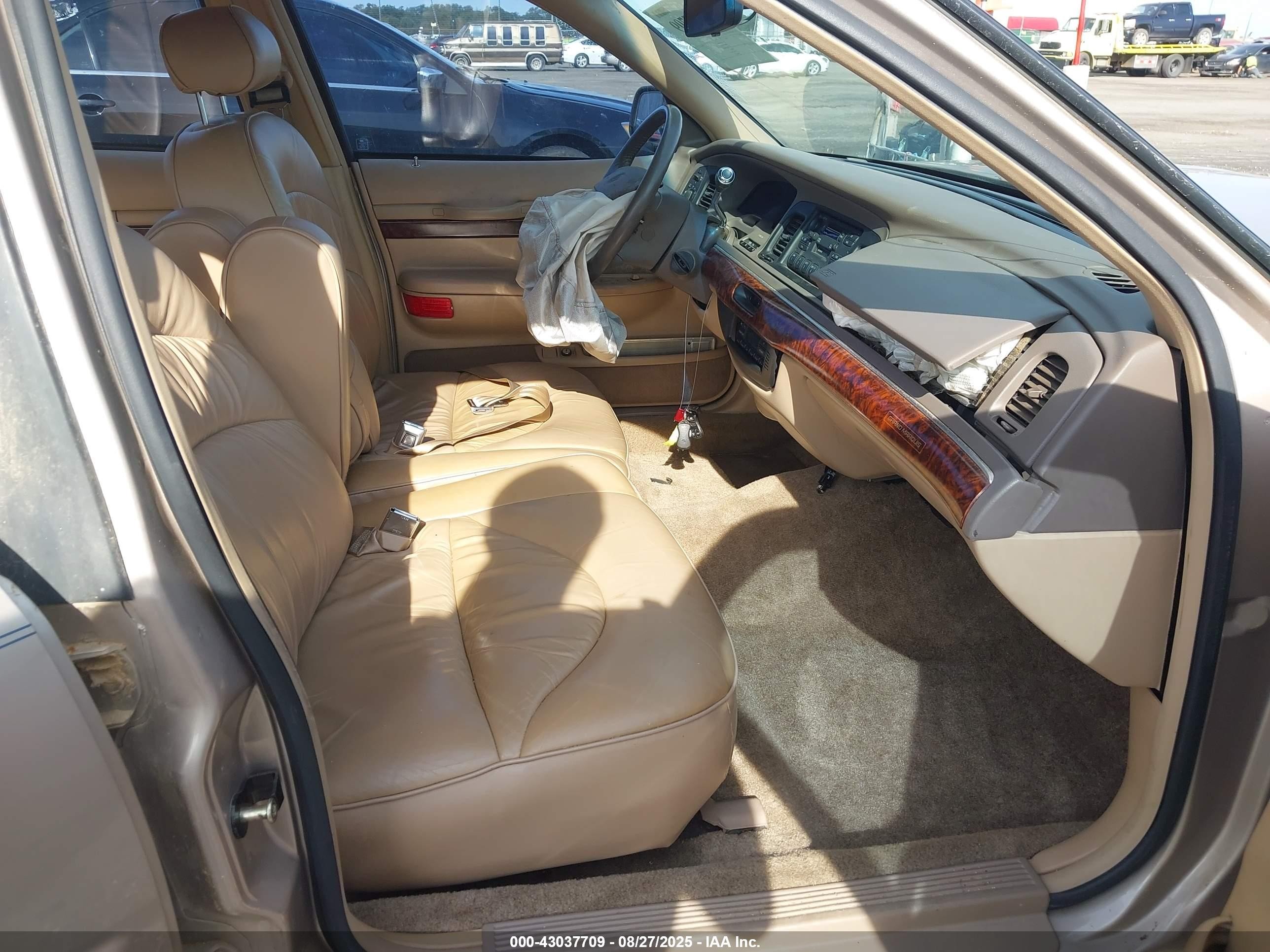1997 Mercury Grand Marquis Ls Gold vin: 2MELM75W5VX673073
