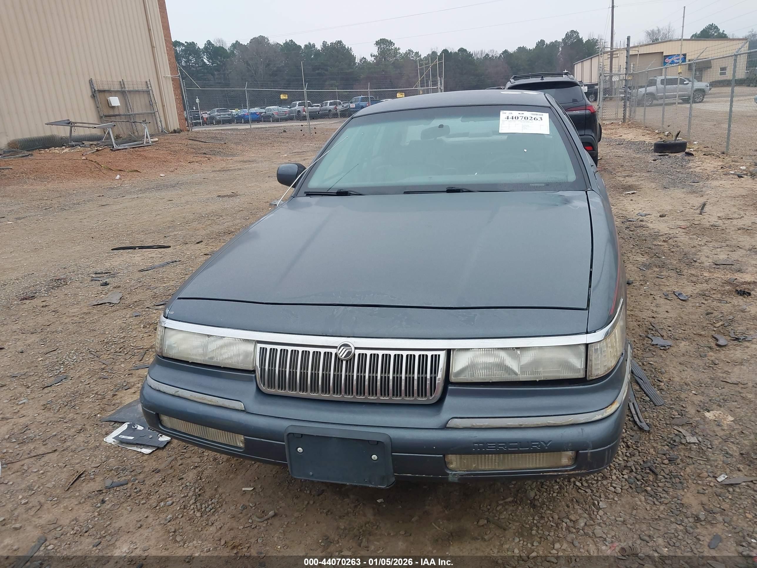 1993 Mercury Grand Marquis Ls Navy vin: 2MELM75W6PX601009