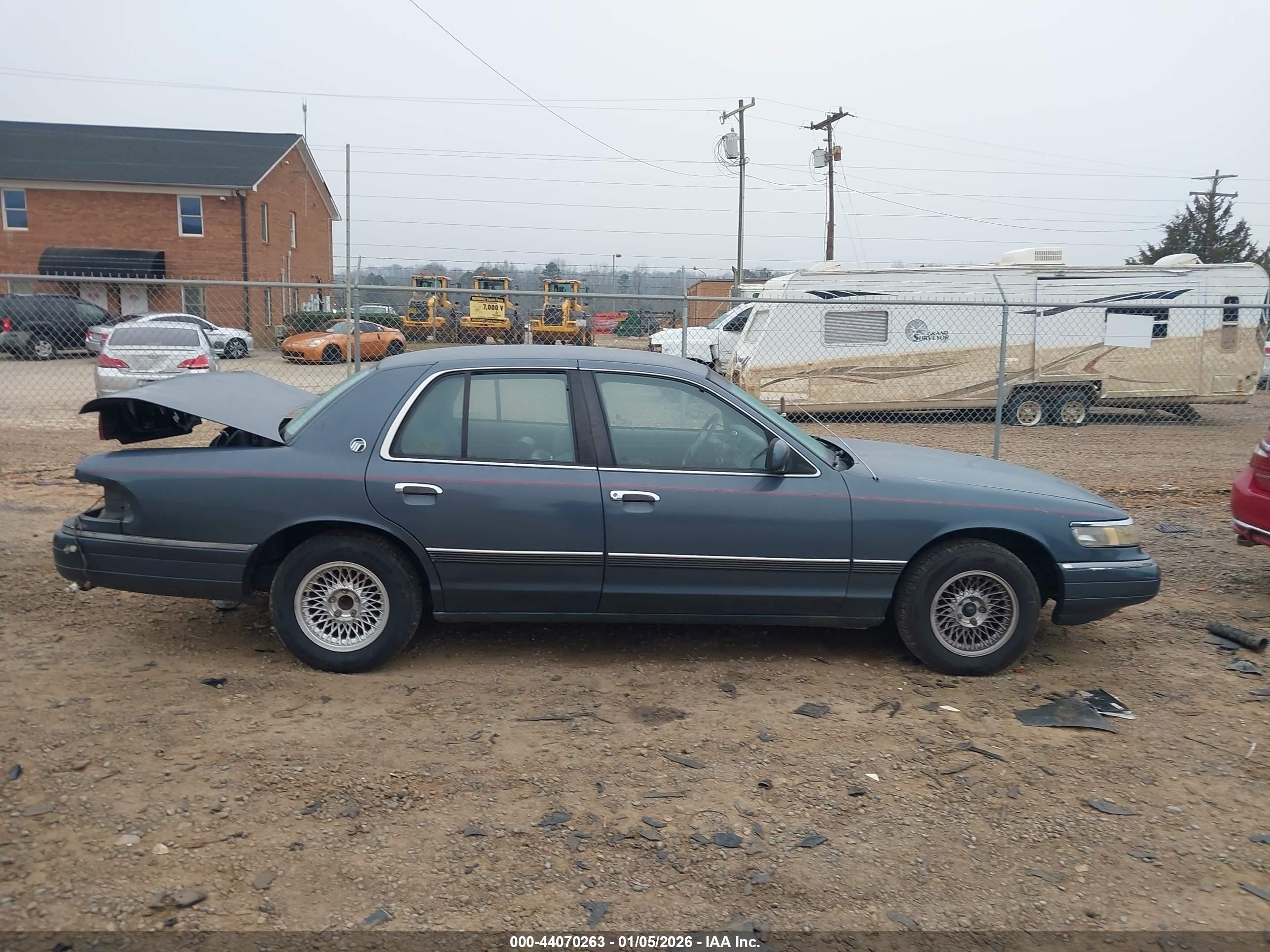 1993 Mercury Grand Marquis Ls Navy vin: 2MELM75W6PX601009
