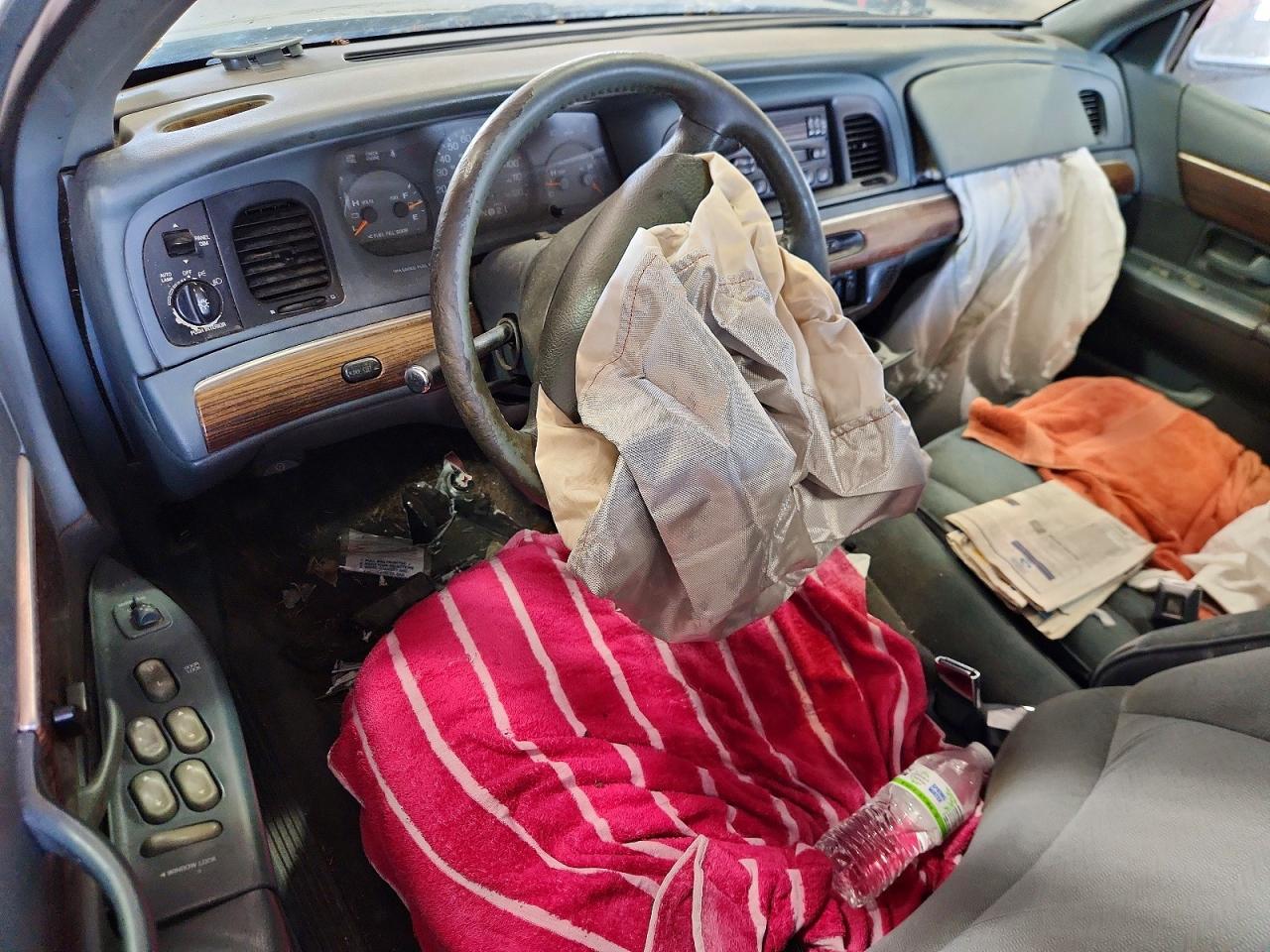 1996 Mercury Grand Marquis Ls Silver vin: 2MELM75W6TX678795