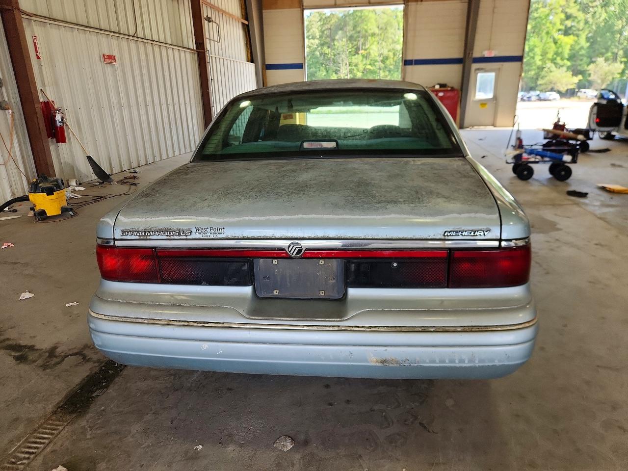 1996 Mercury Grand Marquis Ls Silver vin: 2MELM75W6TX678795