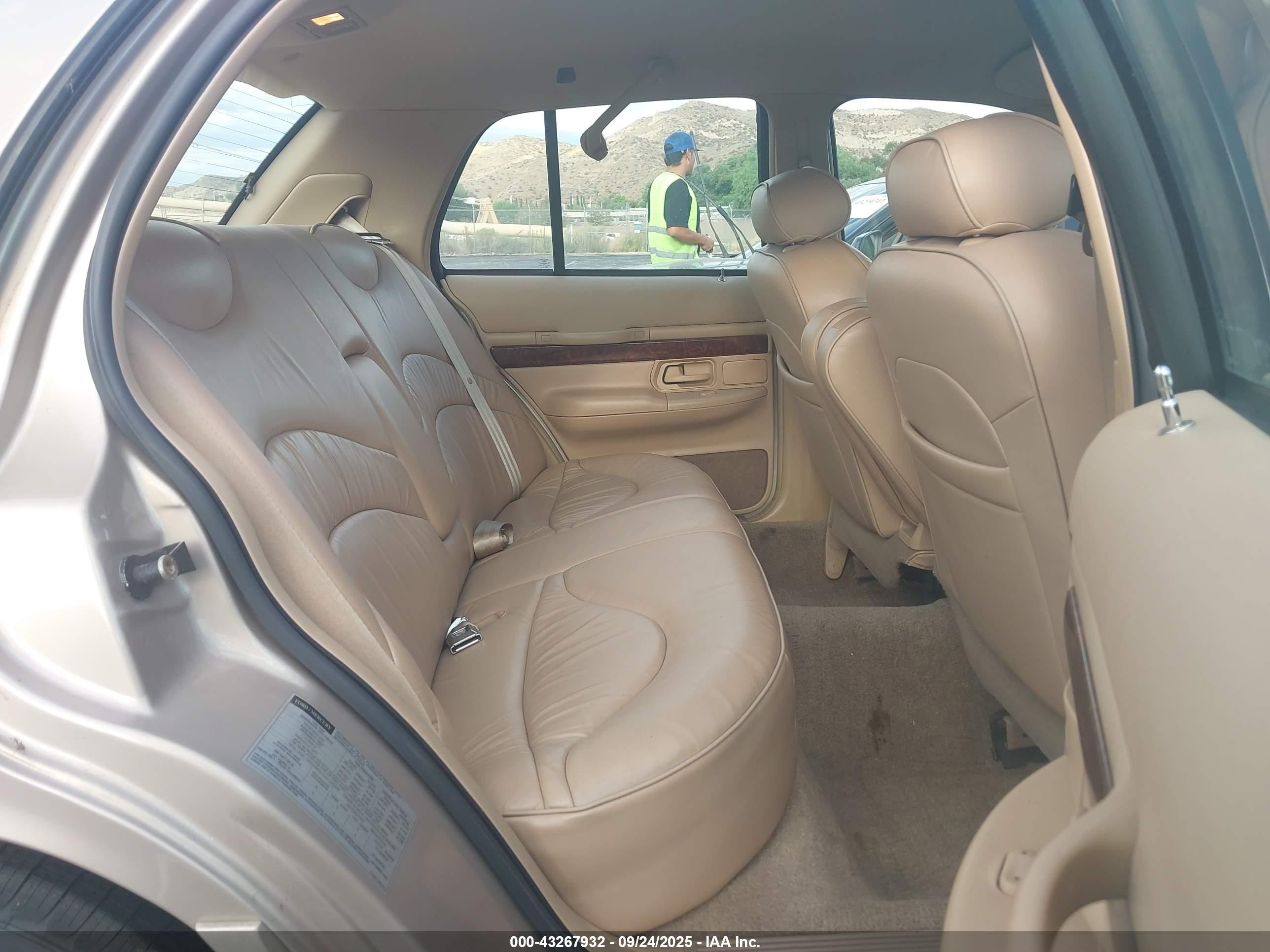 1997 Mercury Grand Marquis Ls Tan vin: 2MELM75W6VX721132