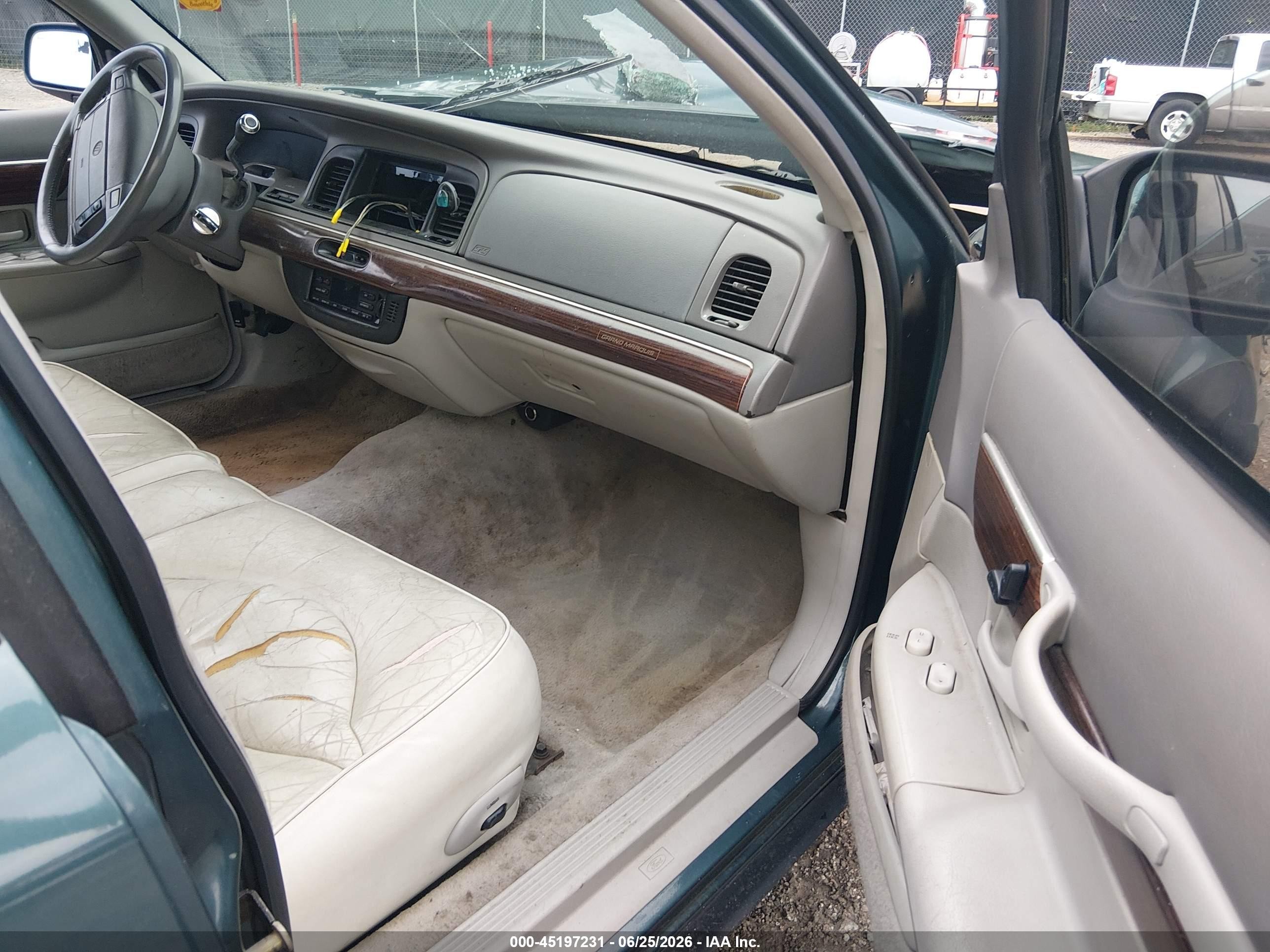 1995 Mercury Grand Marquis Ls Blue vin: 2MELM75W7SX689013