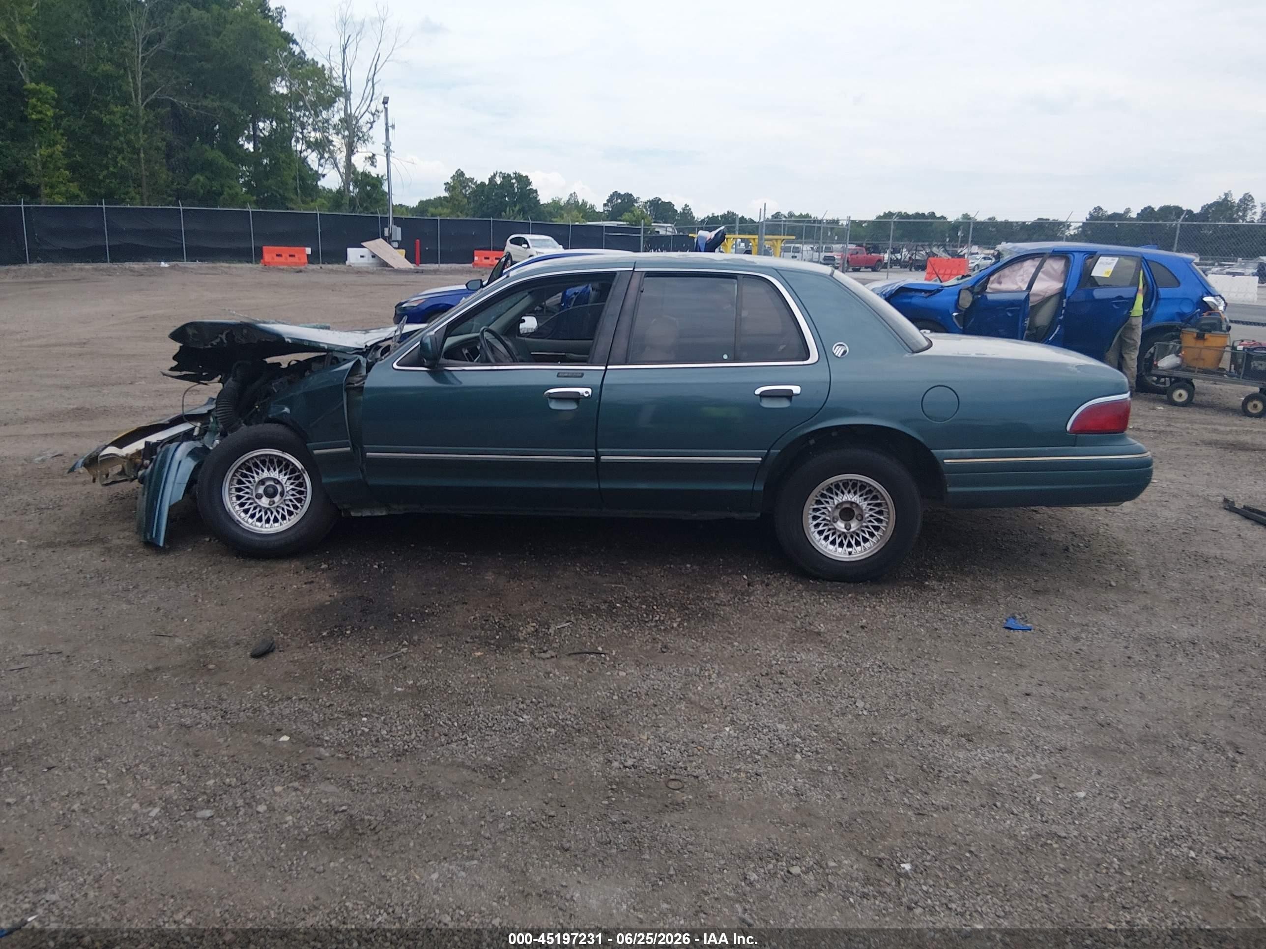 1995 Mercury Grand Marquis Ls Blue vin: 2MELM75W7SX689013