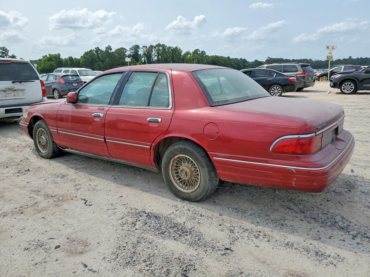 1997 Mercury Grand Marquis Ls Burgundy vin: 2MELM75W7VX738862