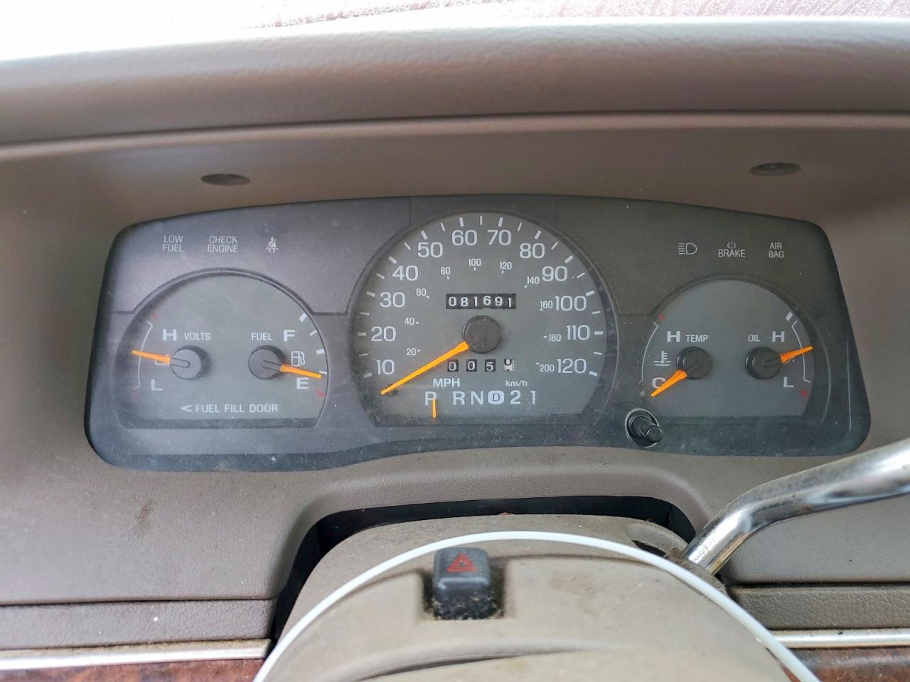 1997 Mercury Grand Marquis Ls Burgundy vin: 2MELM75W7VX738862