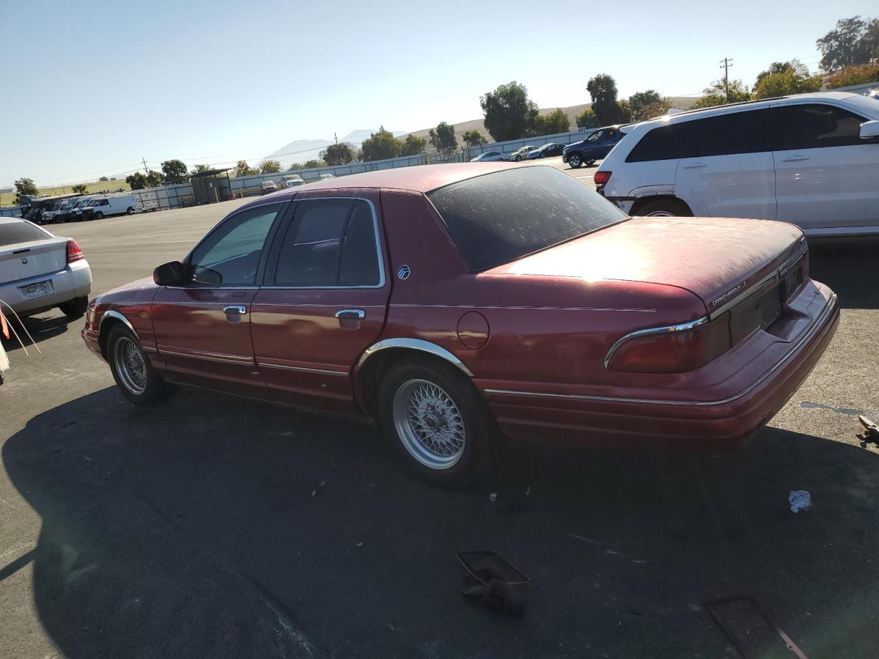 1995 Mercury Grand Marquis Ls Burgundy vin: 2MELM75W8SX619942