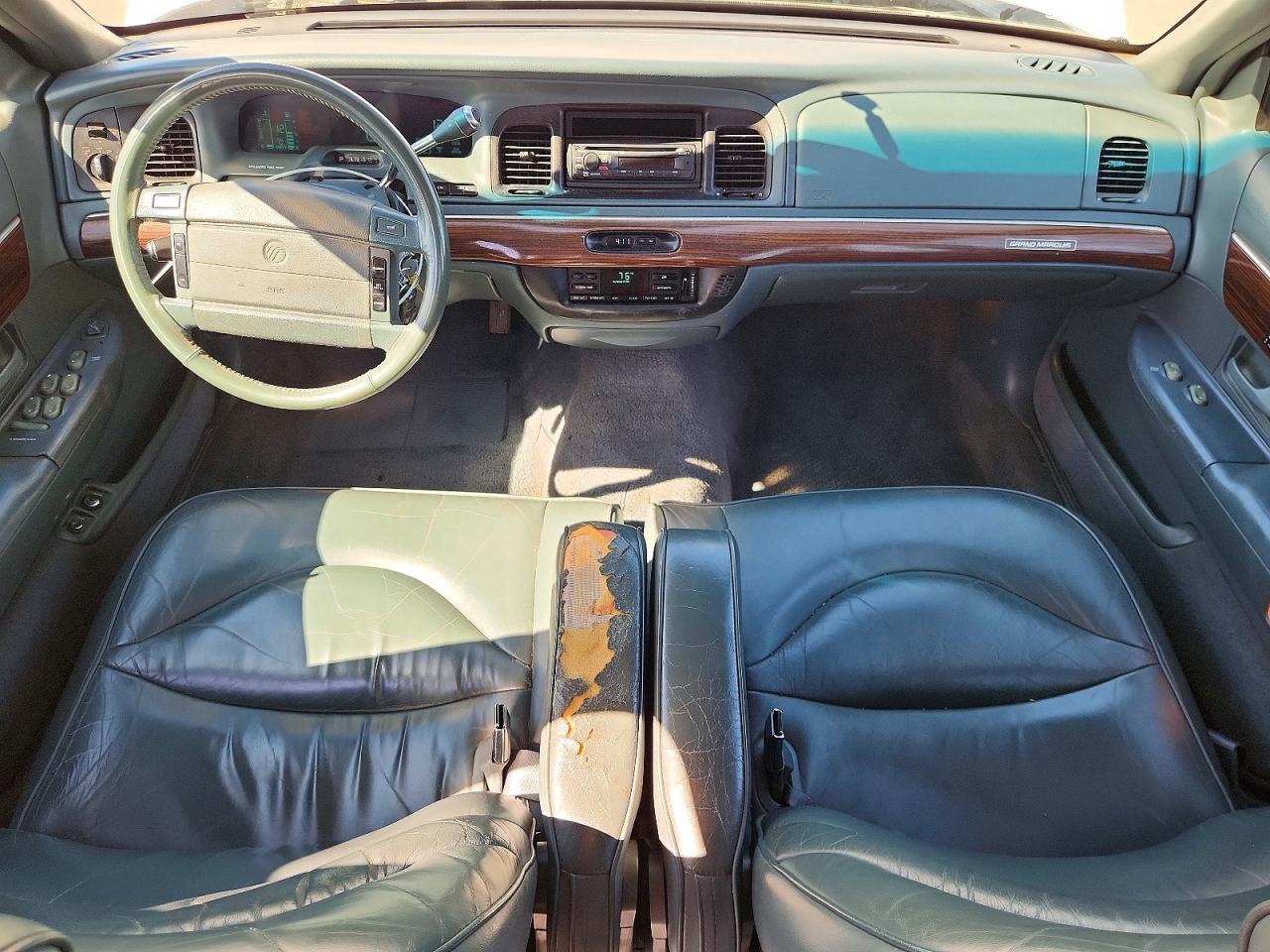 1995 Mercury Grand Marquis Ls Белый vin: 2MELM75W8SX697511