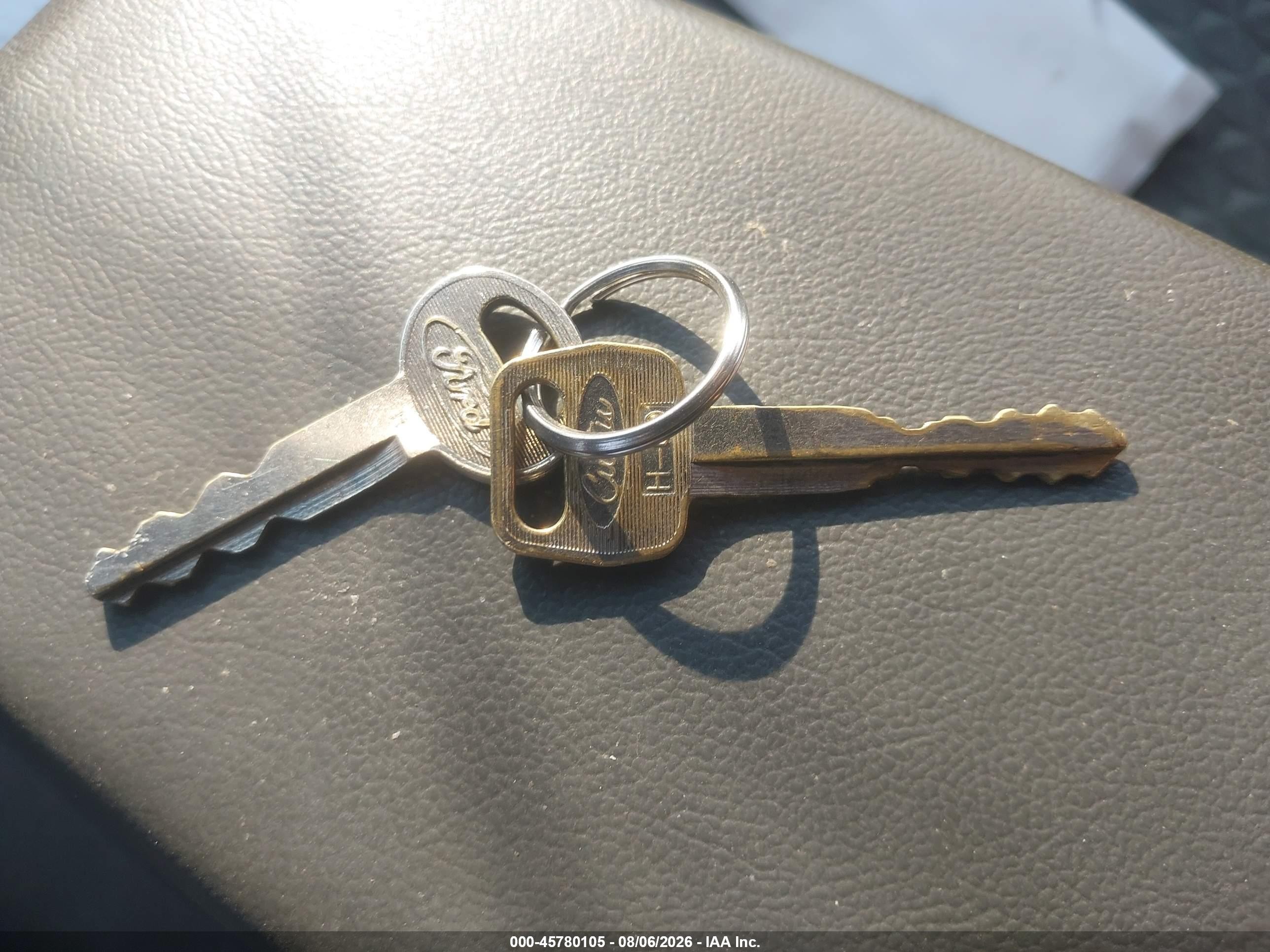 1994 Mercury Grand Marquis Ls Серебряный vin: 2MELM75W9RX644861