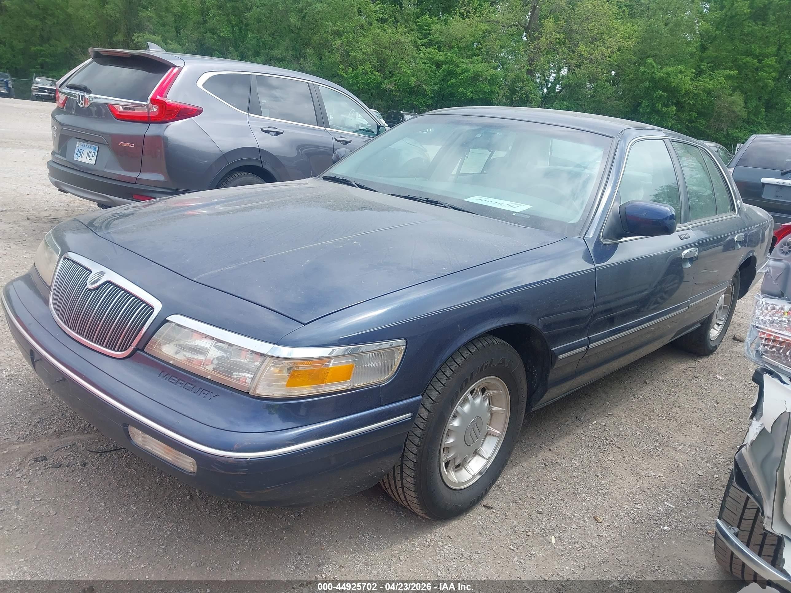 1995 Mercury Grand Marquis Ls Синий vin: 2MELM75W9SX626401