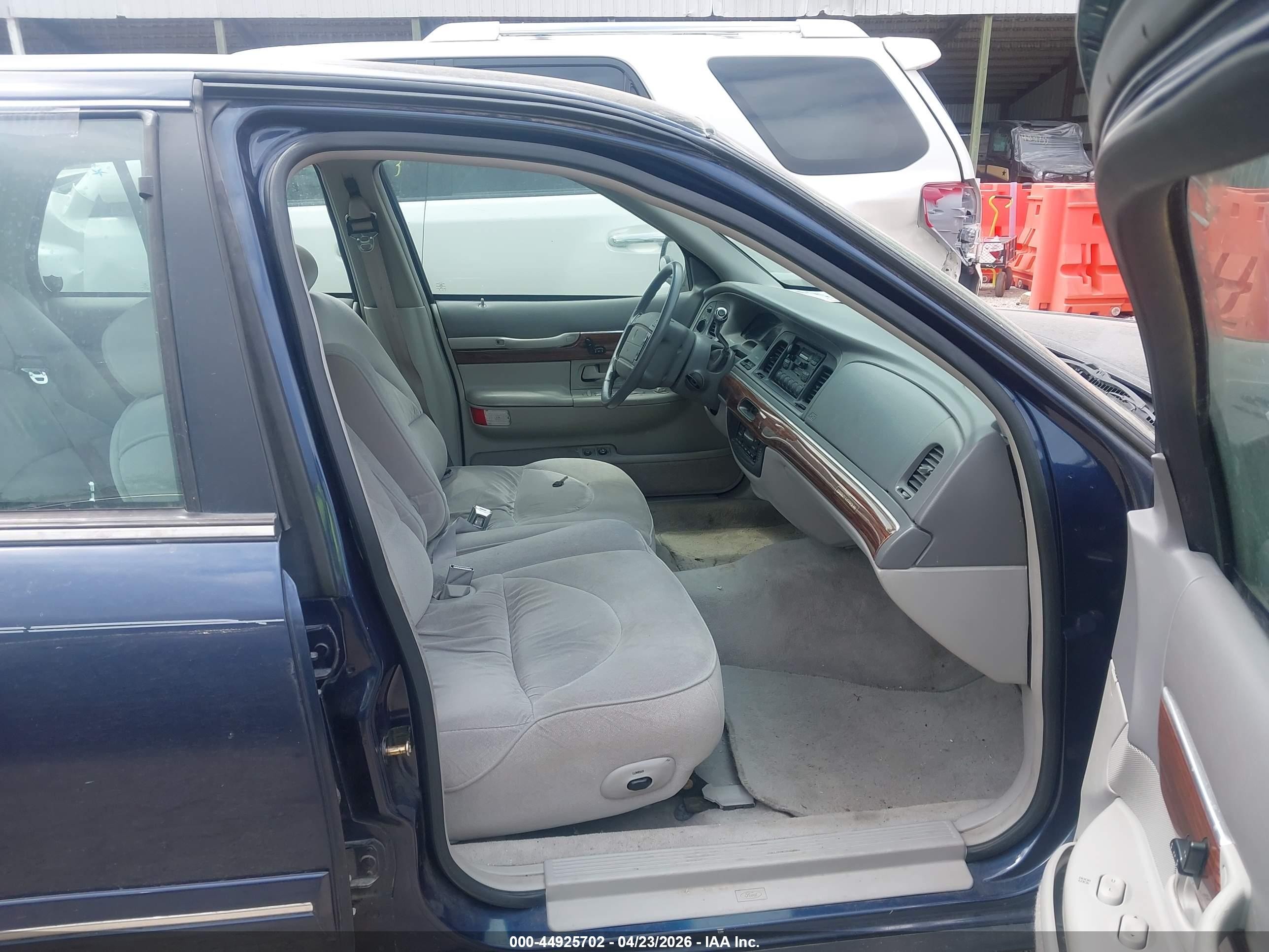 1995 Mercury Grand Marquis Ls Синий vin: 2MELM75W9SX626401