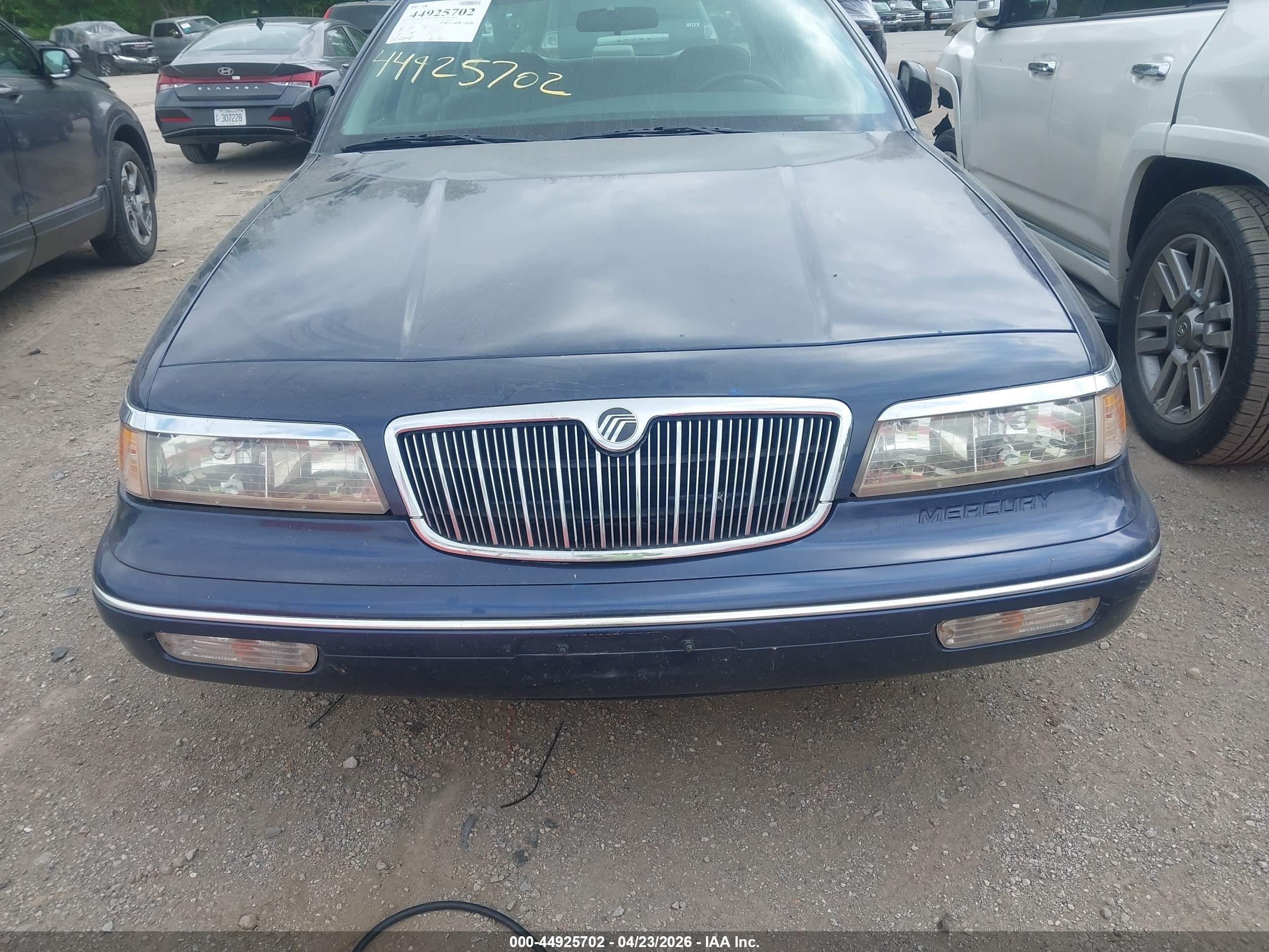 1995 Mercury Grand Marquis Ls Синий vin: 2MELM75W9SX626401