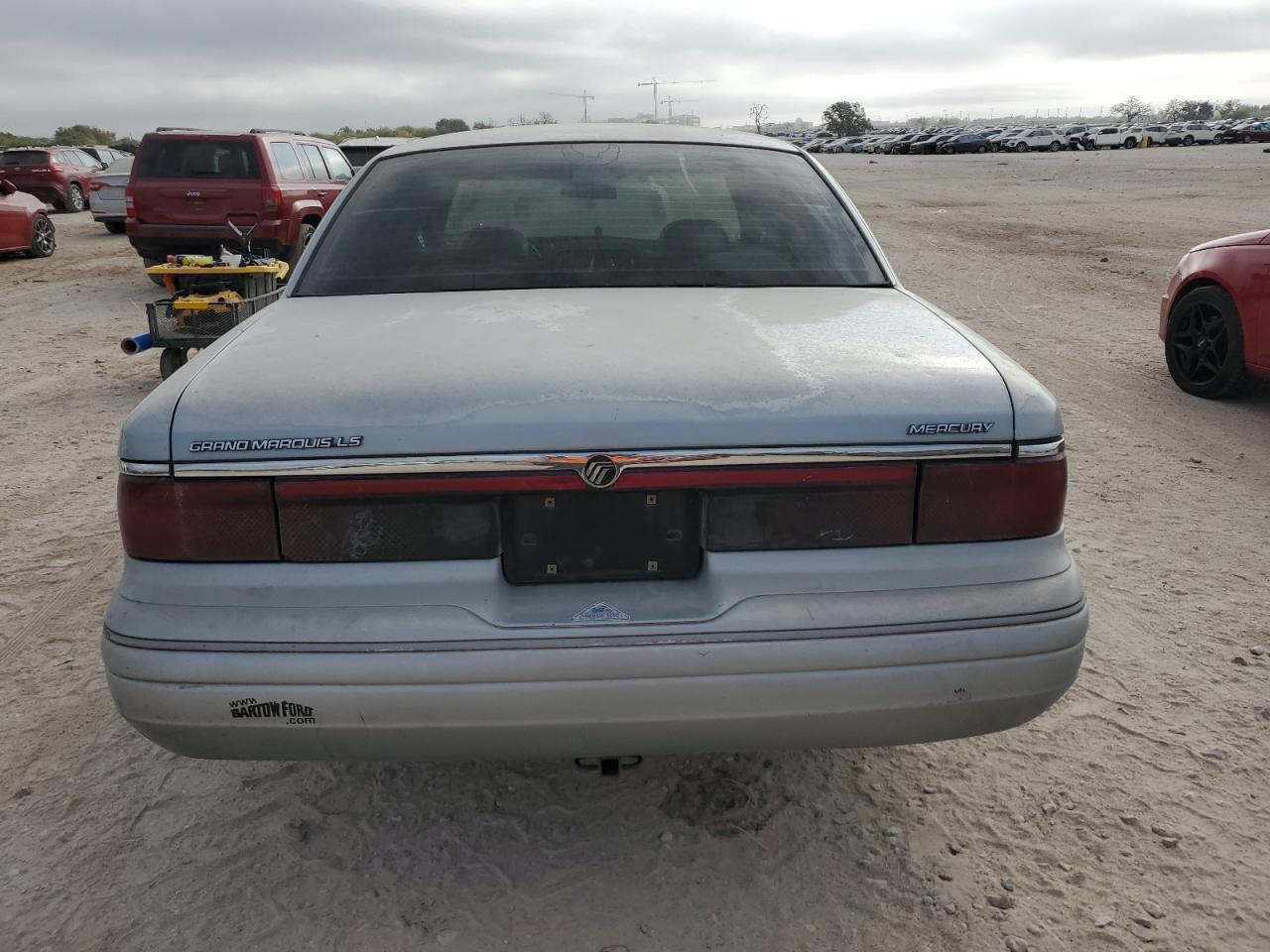 1995 Mercury Grand Marquis Ls Серебряный vin: 2MELM75W9SX694892