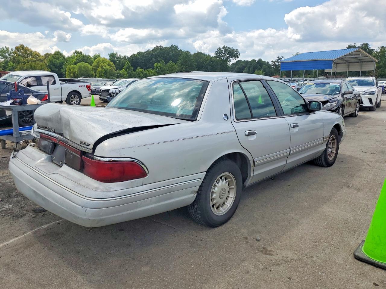 1996 Mercury Grand Marquis Ls Gray vin: 2MELM75W9TX644608