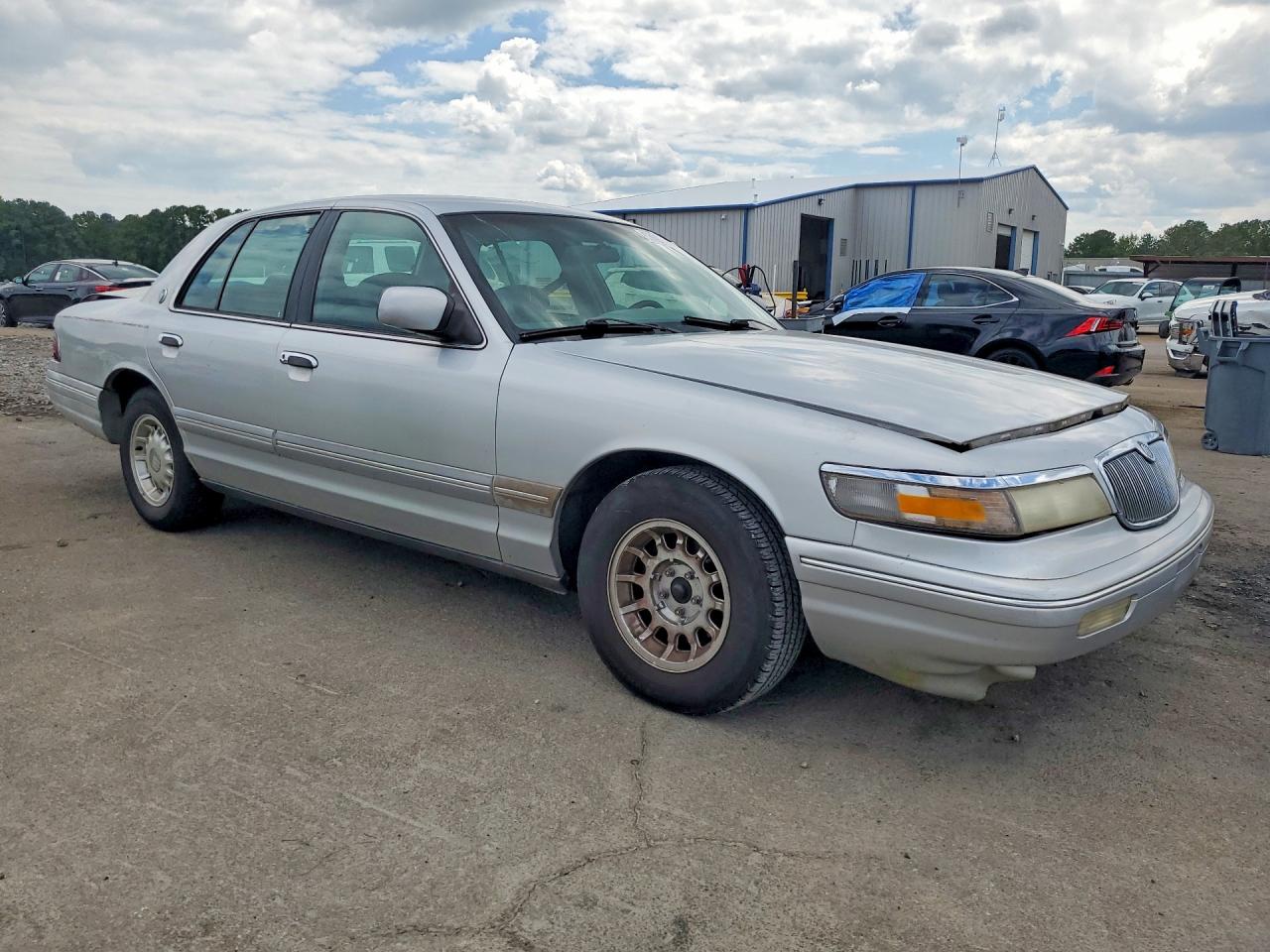 1996 Mercury Grand Marquis Ls Gray vin: 2MELM75W9TX644608